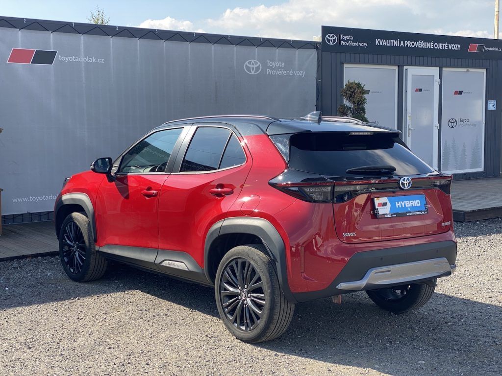Toyota Yaris Cross, 1.5HEV, ČR, Adventure VIP, DPH - fotka 5