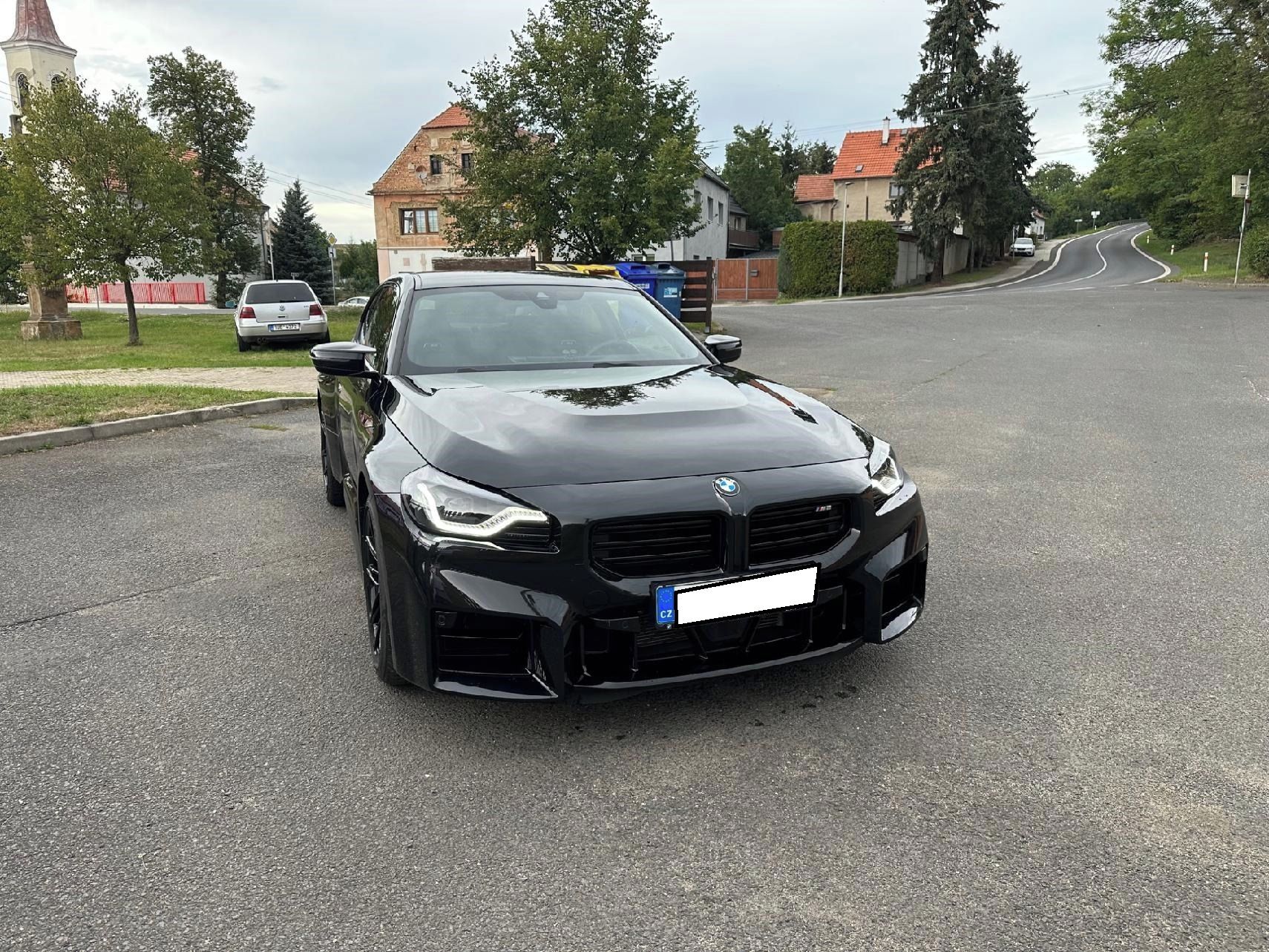 BMW M2, G87 Cabon/Harman - fotka 2