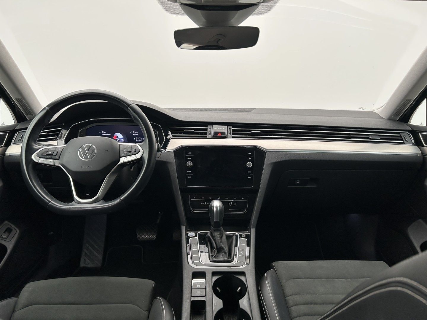 Volkswagen Passat Variant, 2.0TDI 147kW Elegance - fotka 5