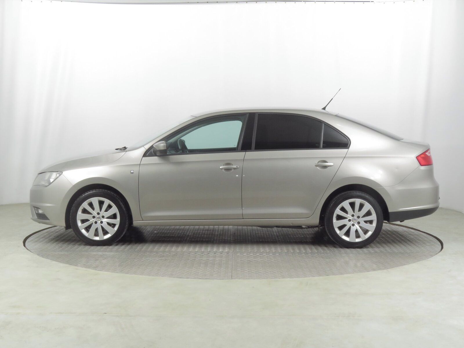 Seat Toledo, 1.2 TSI - fotka 3