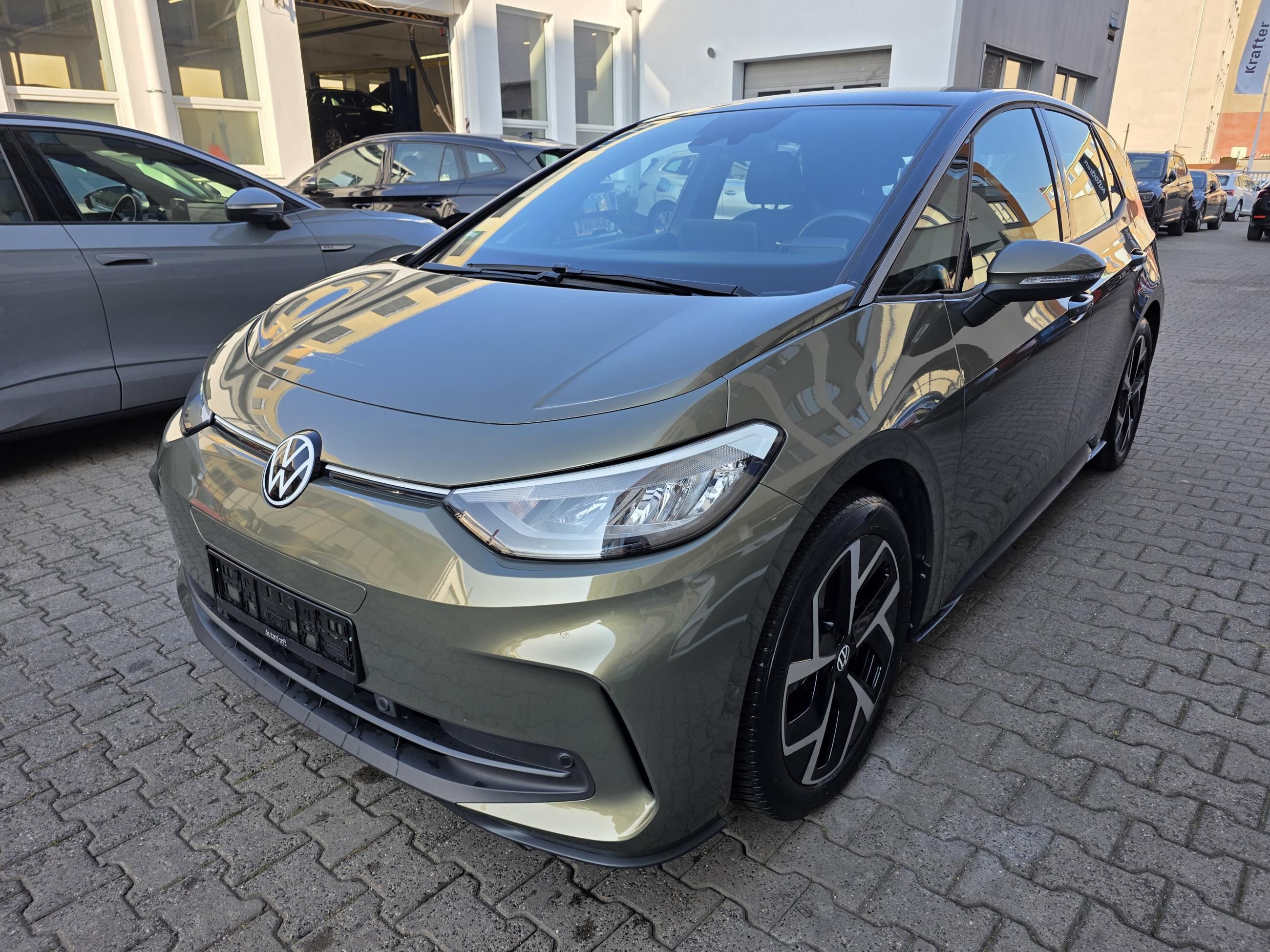 Volkswagen ID.3, Pro 150kW 62 kWh / Facelift - fotka 2