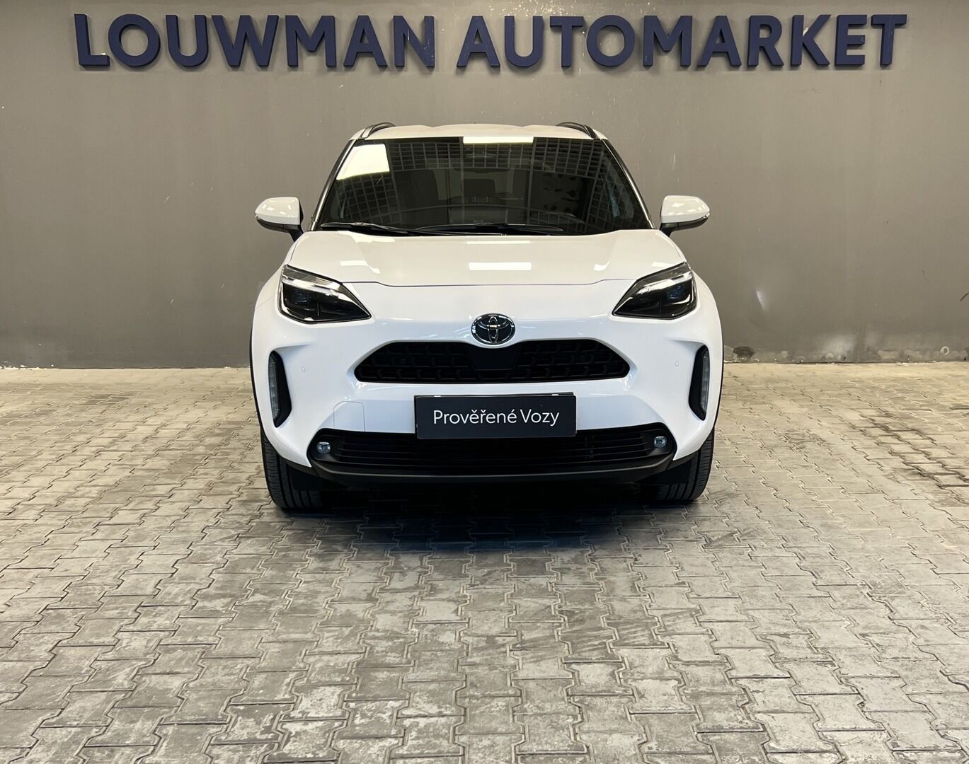 Toyota Yaris Cross, 1,5 Hybrid AT Style - fotka 6