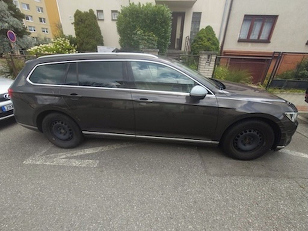 Volkswagen Passat, VW Passat Variant 1.6TDi, DSG - fotka 3
