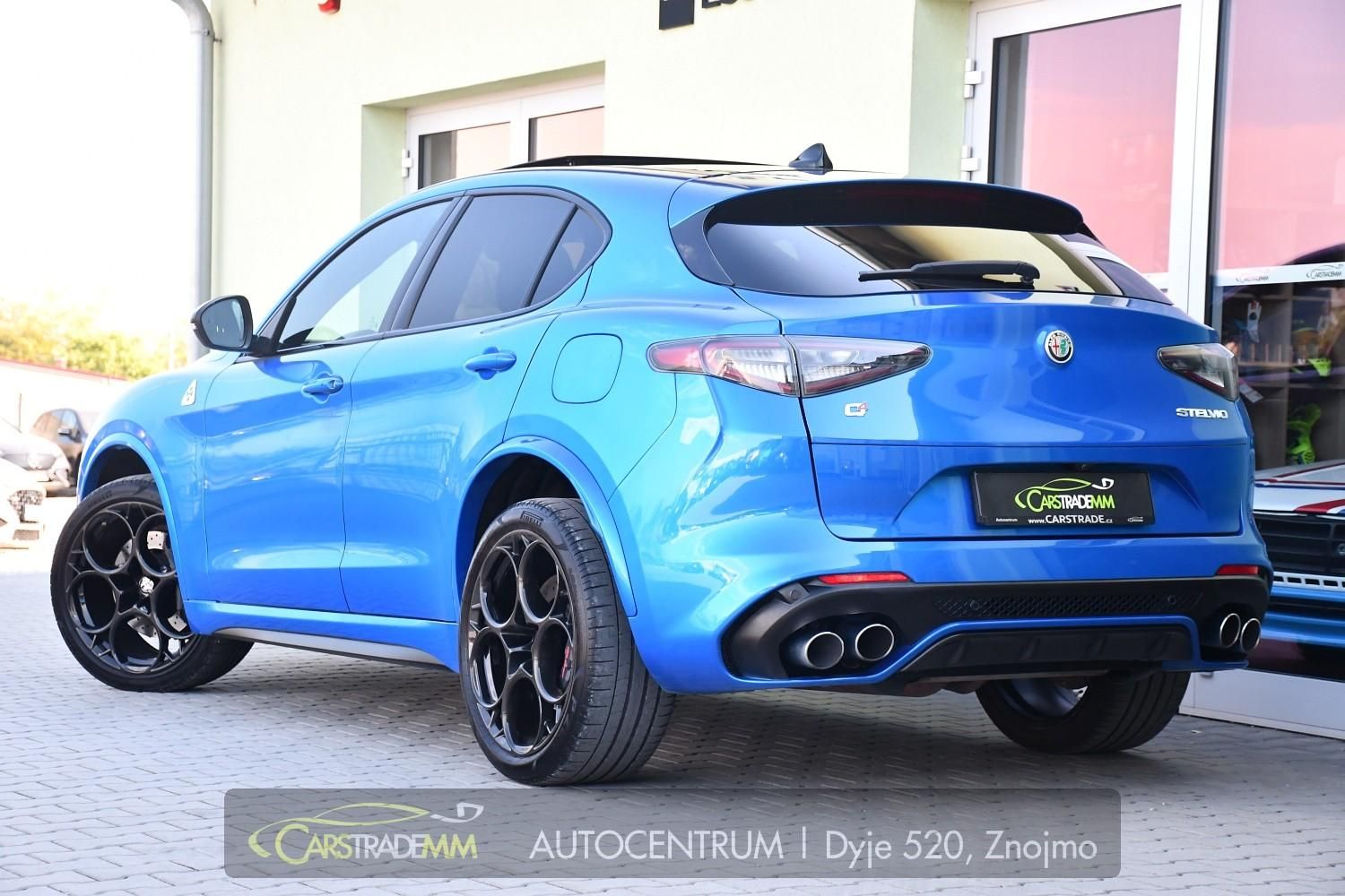 Alfa Romeo Stelvio, 2.9V6 Bi-T.382 kW QUADRIFOGLIO - fotka 3