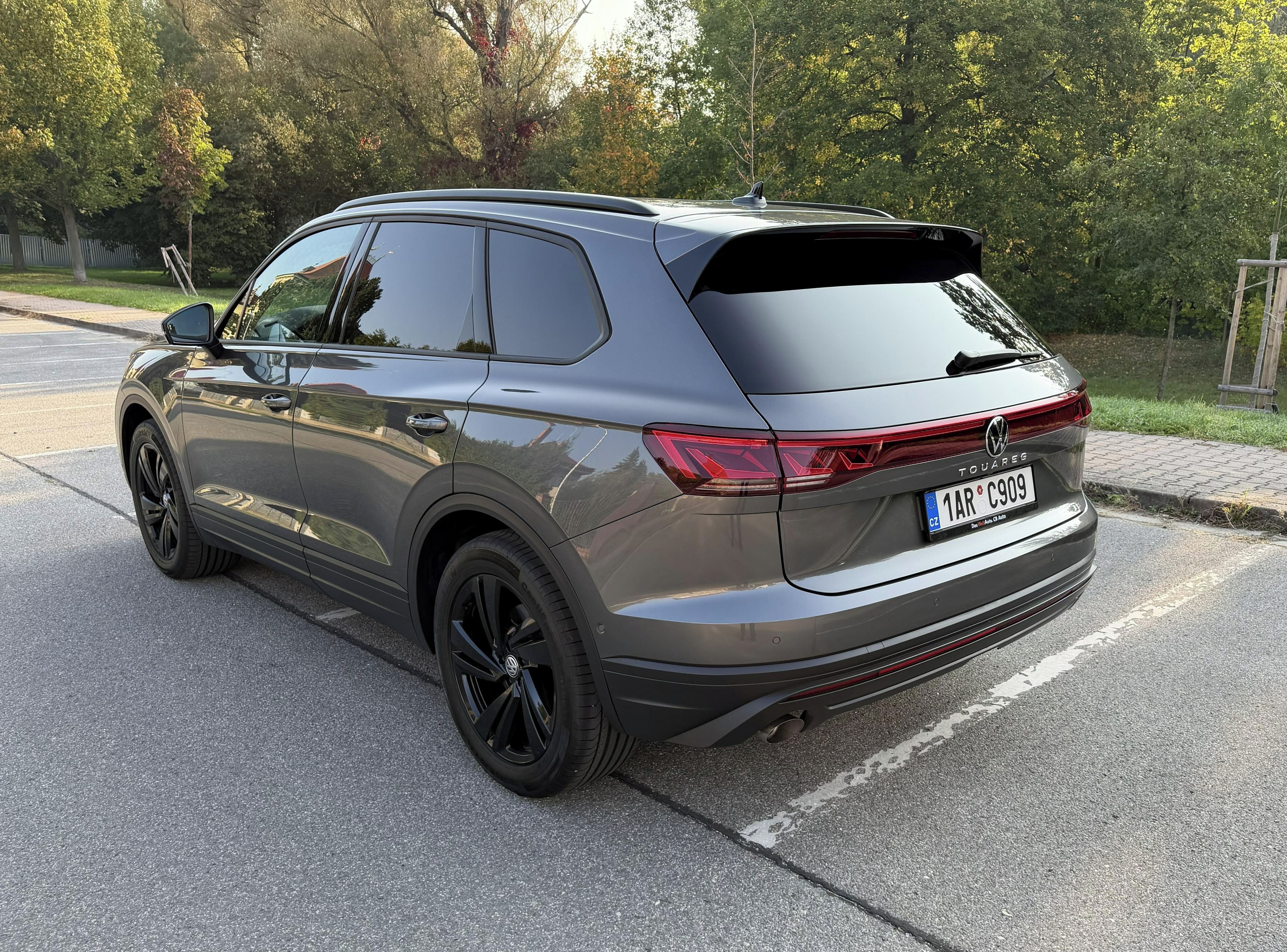 Volkswagen Touareg, Friends V6 TDI 210 kW 4M - fotka 4