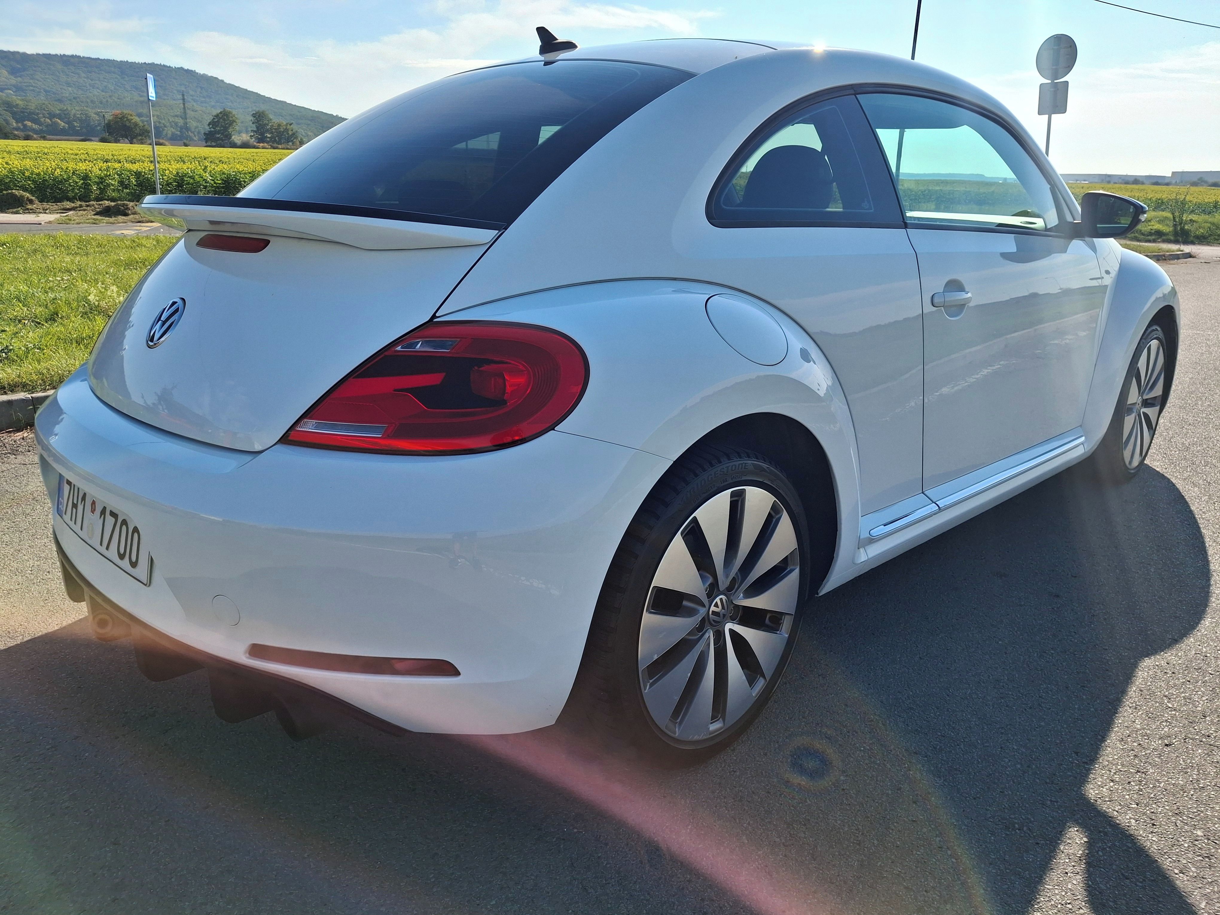 Volkswagen Beetle, 2,0 TFSI 147 KW DSG 18" ALU - fotka 5