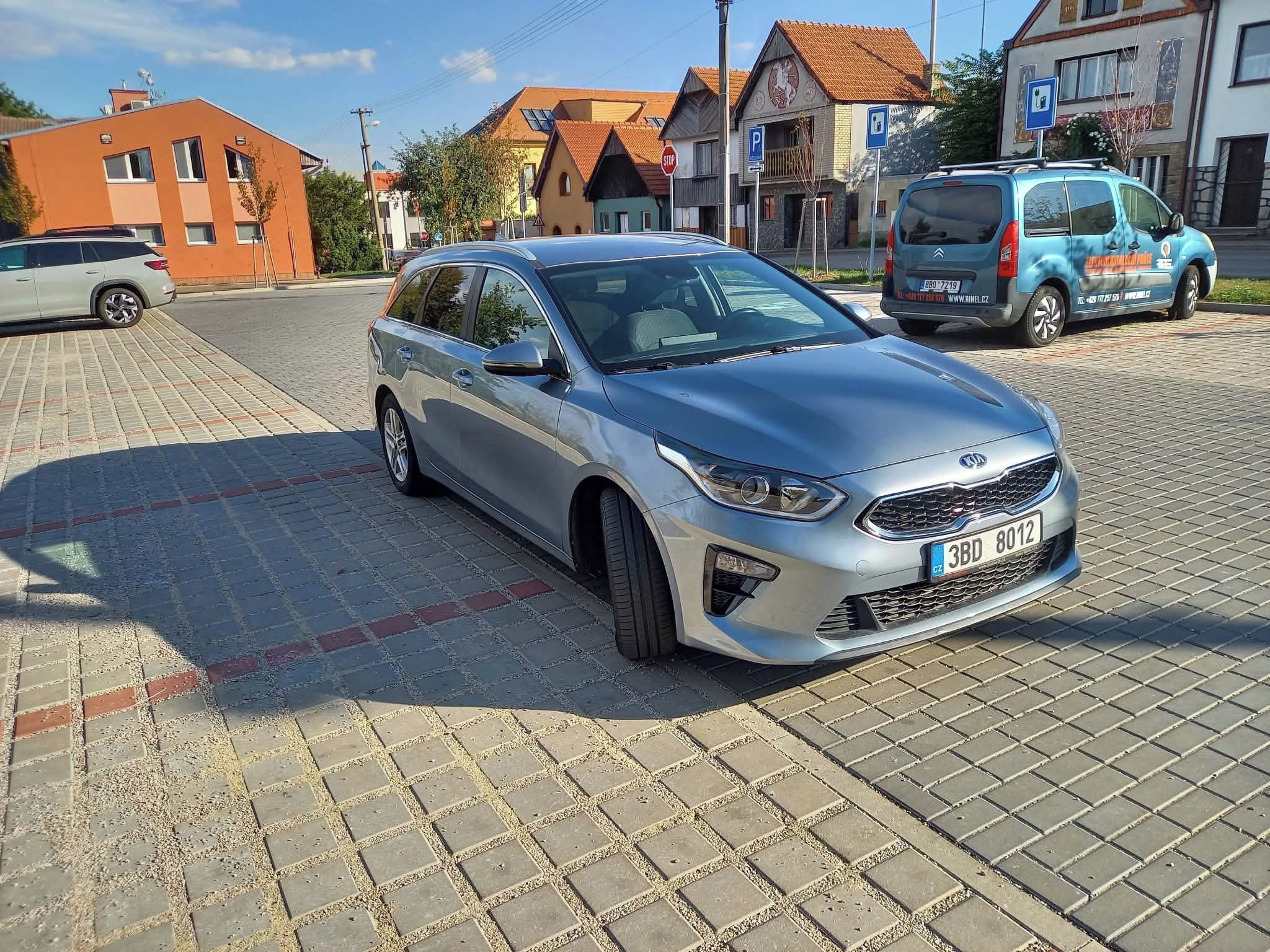 Kia Cee´d - fotka 3