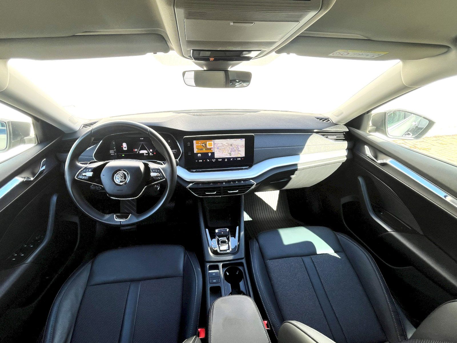 Škoda Octavia, 2,0TDI 110KW DSG STYLE - fotka 5