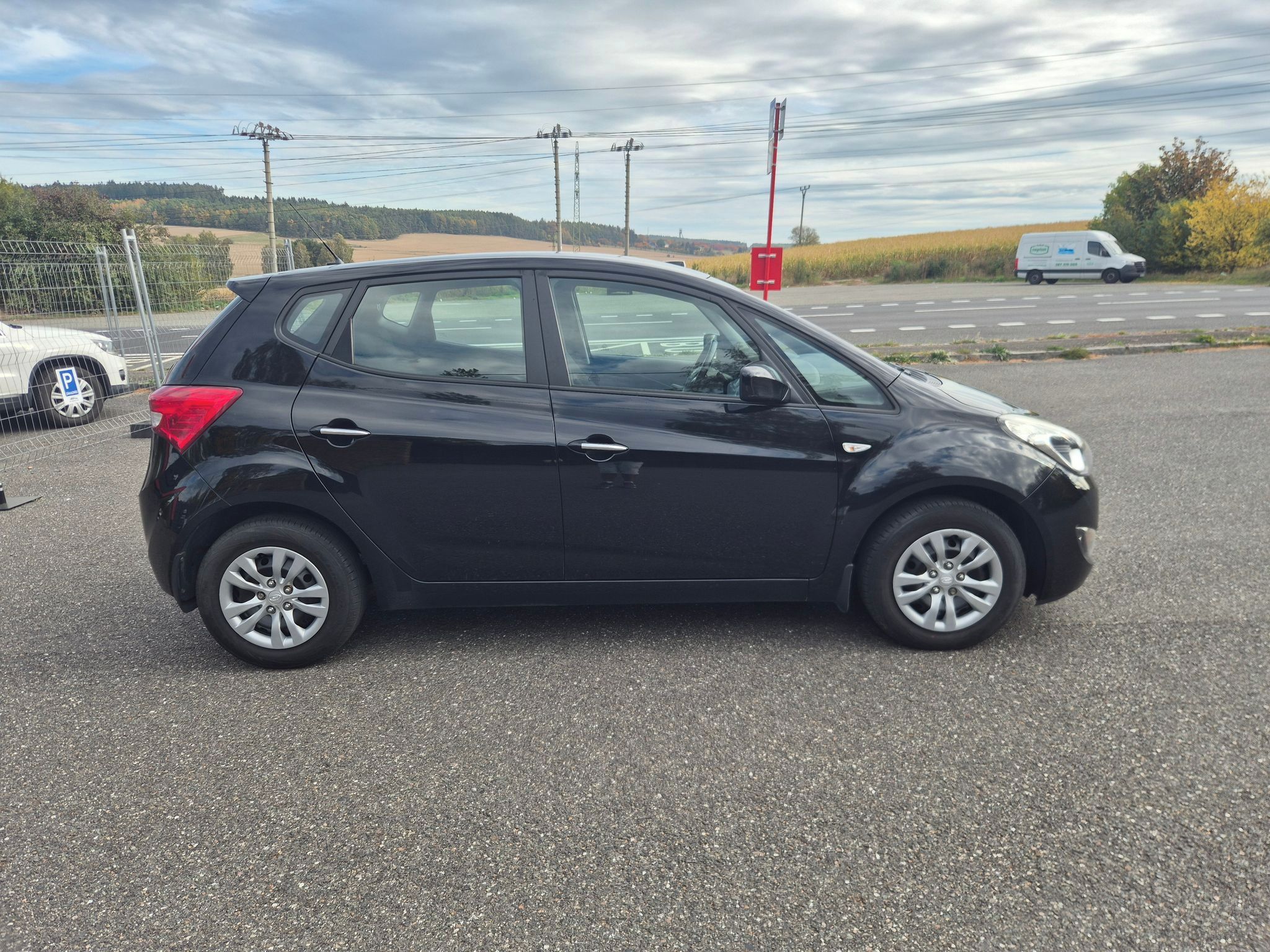 Hyundai ix20, 1.4i 66kw, ČR, DPH, nová STK - fotka 4