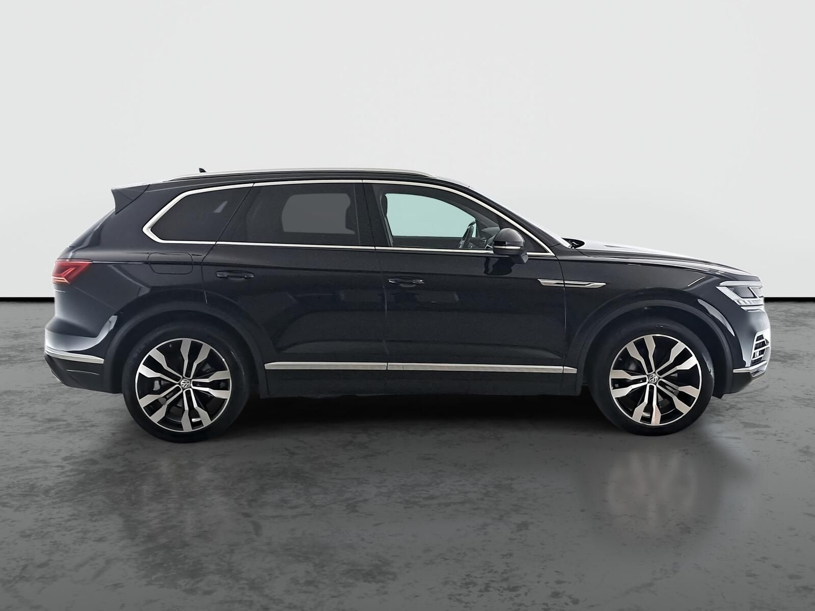 Volkswagen Touareg, 3.0 TDI, Elegance, 4X4 - fotka 6