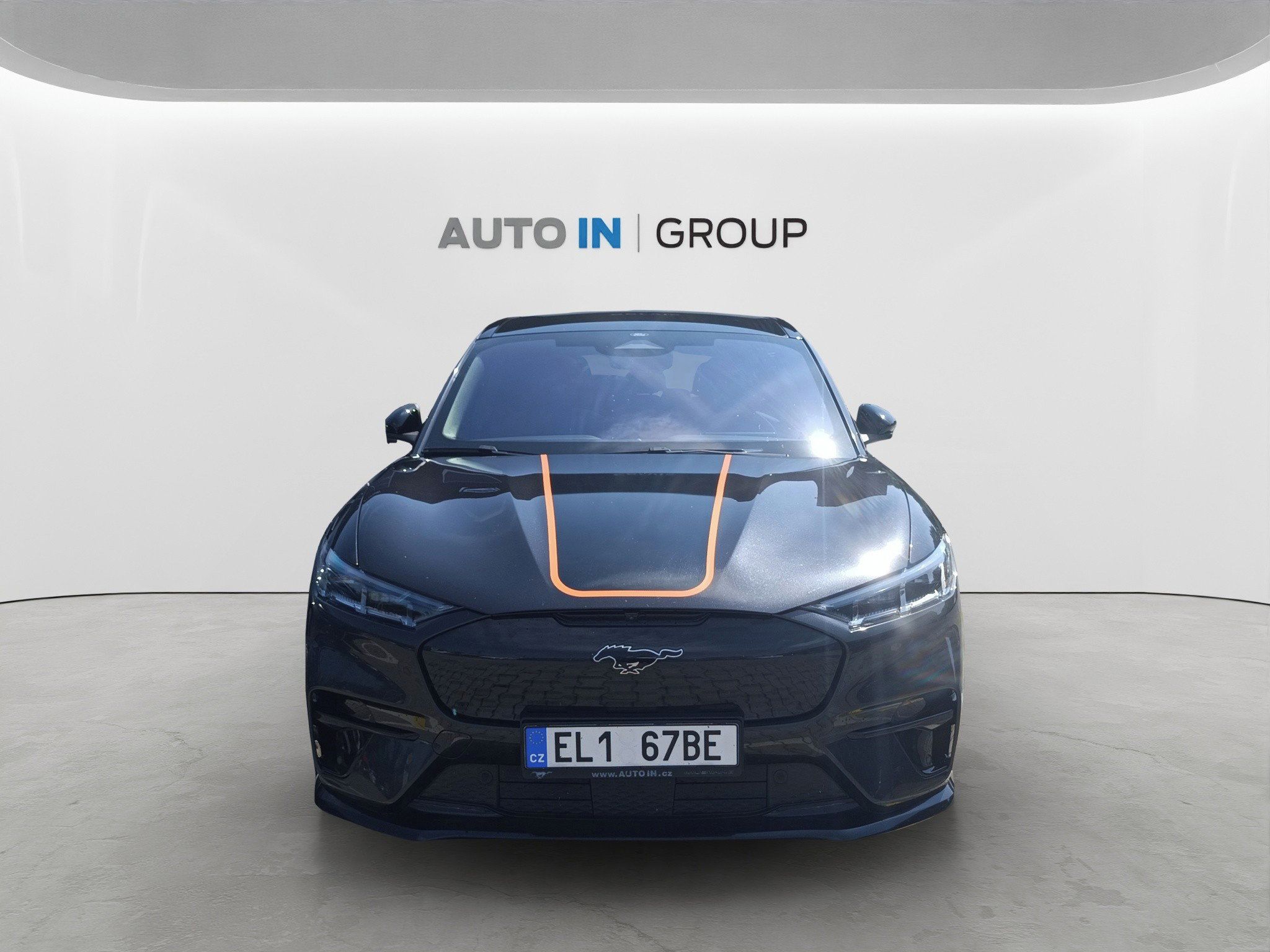 Ford Mustang Mach-E, MACH-E GT 98,7 kWh - fotka 2