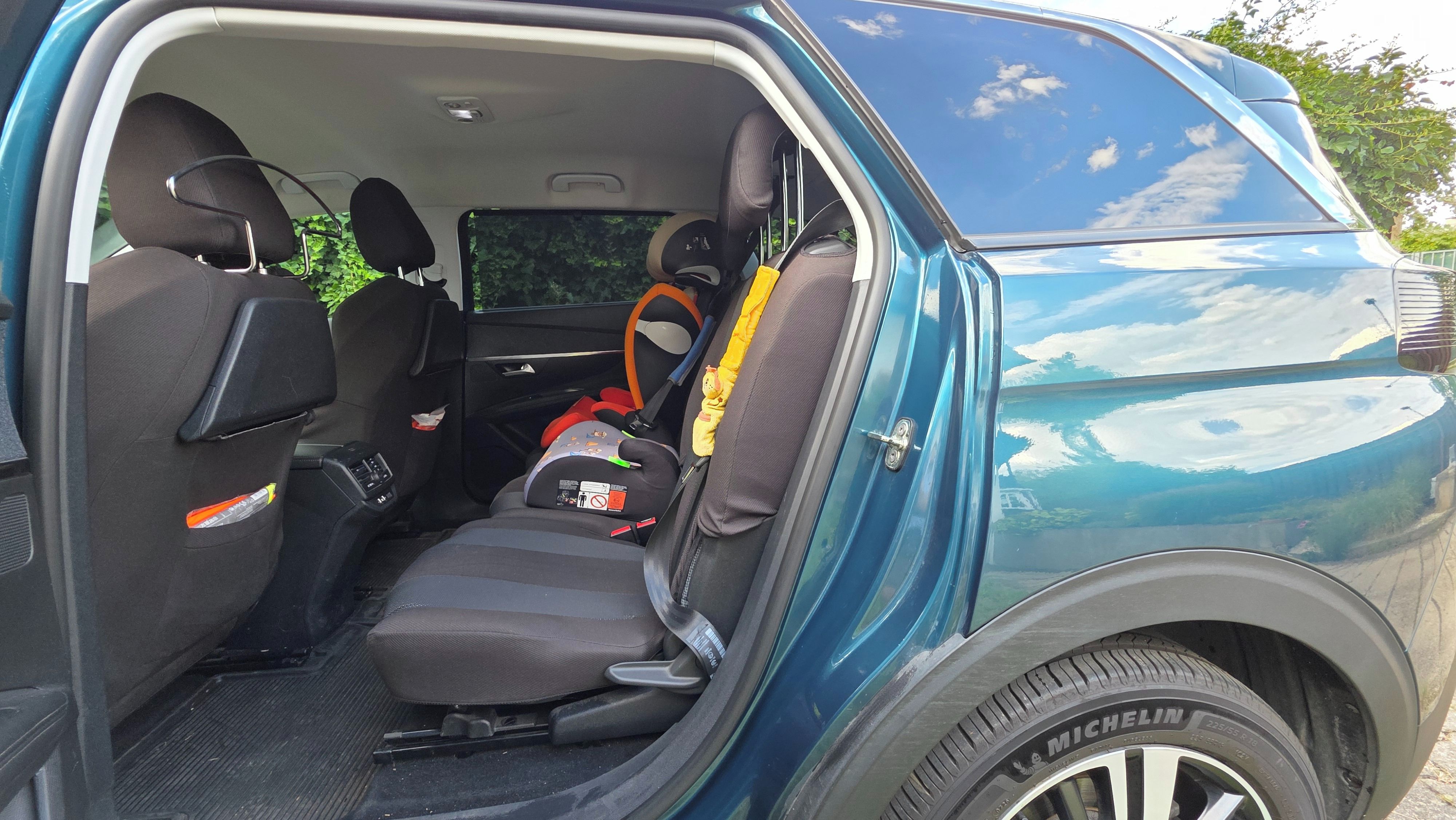 Peugeot 5008, 1.5HDi : Allure : 7míst : DPH - fotka 6
