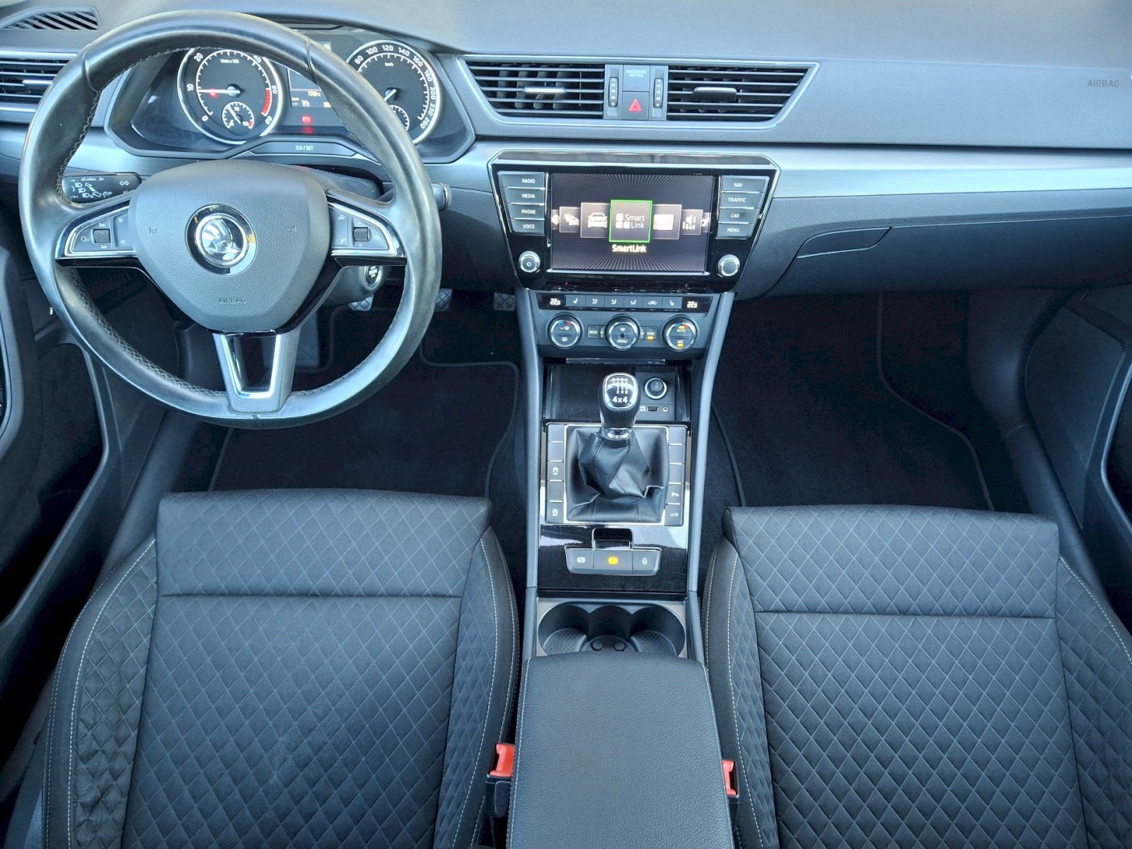 Škoda Superb, Combi Style 4x4 2,0TDi 110kW - fotka 5