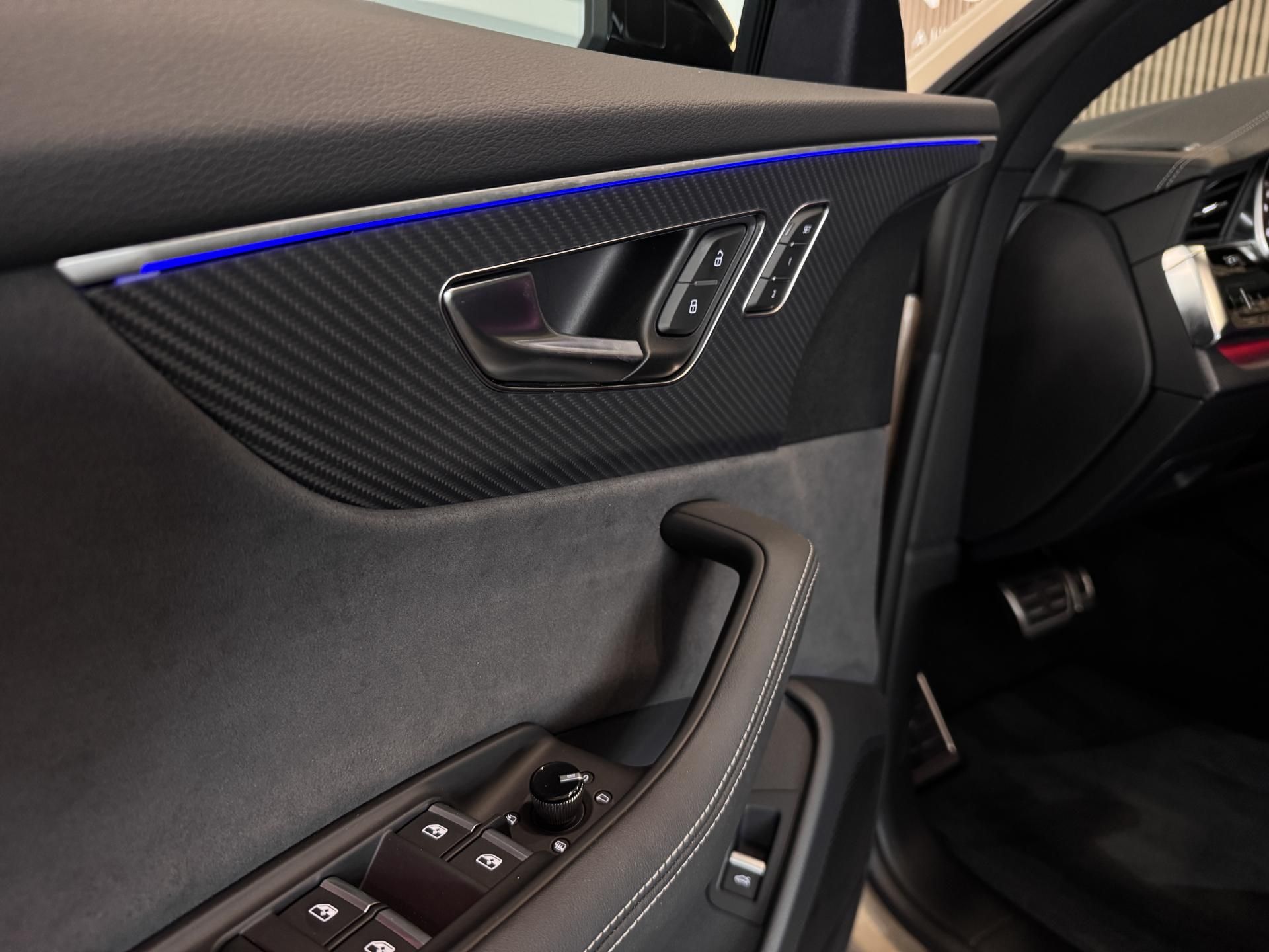 Audi Q8, 50 TDI B&O Laser Carbon OLED - fotka 6
