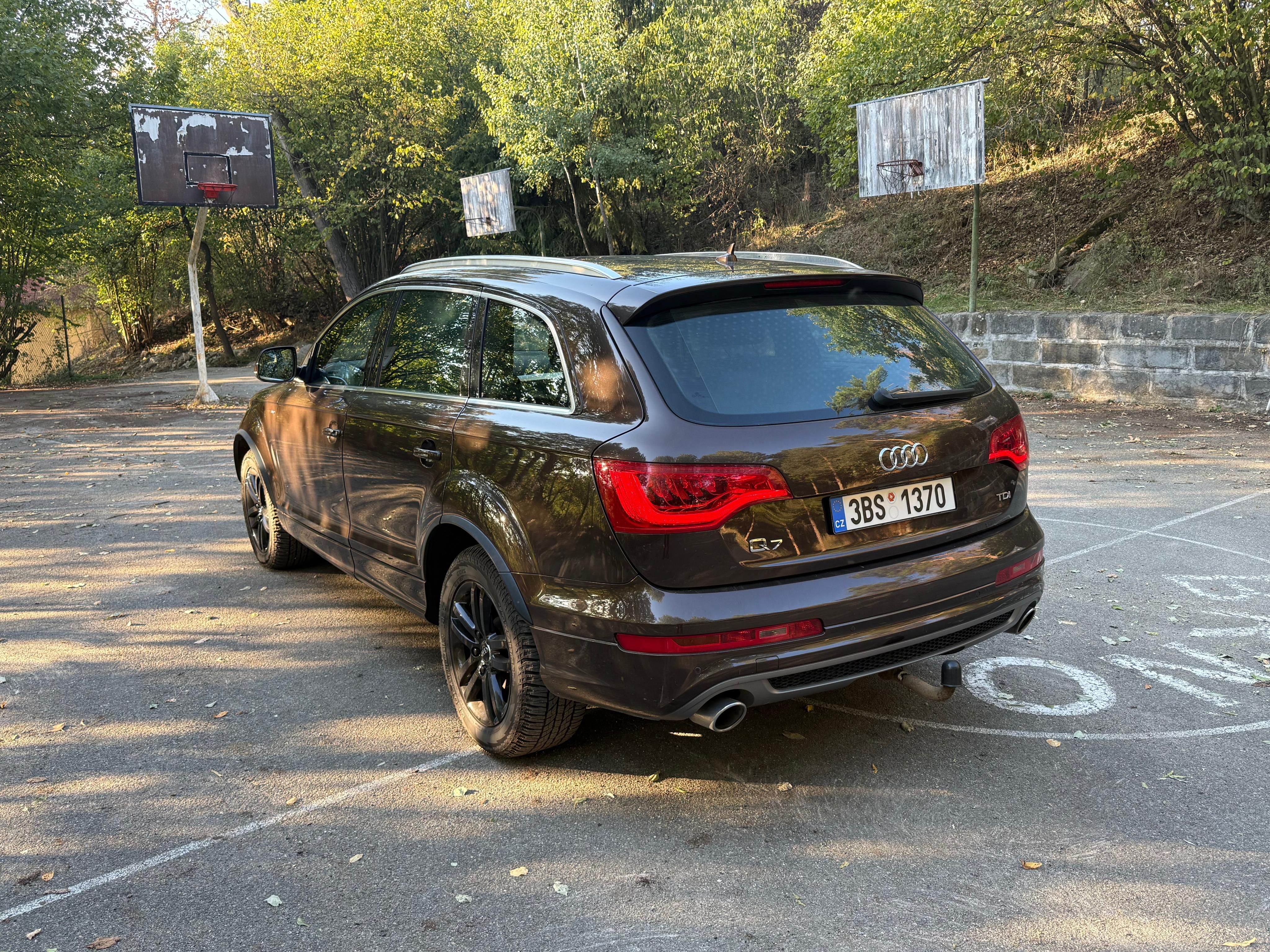 Audi Q7, 3.0 TDI 180 kW S-line - fotka 5