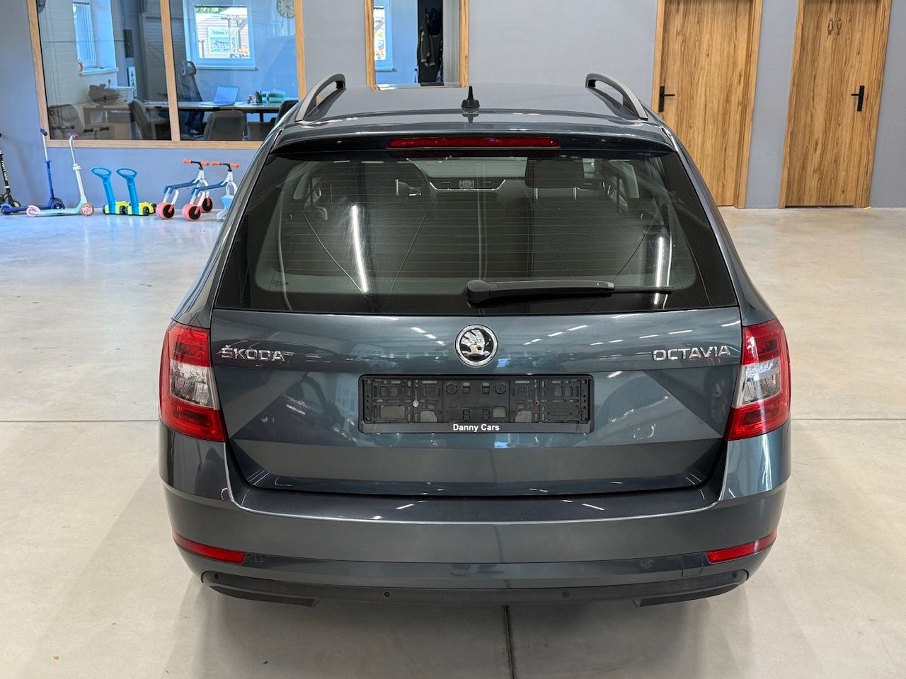 Škoda Octavia, 3 FL COMBI 1.5TSI 110kw AMBI - fotka 6