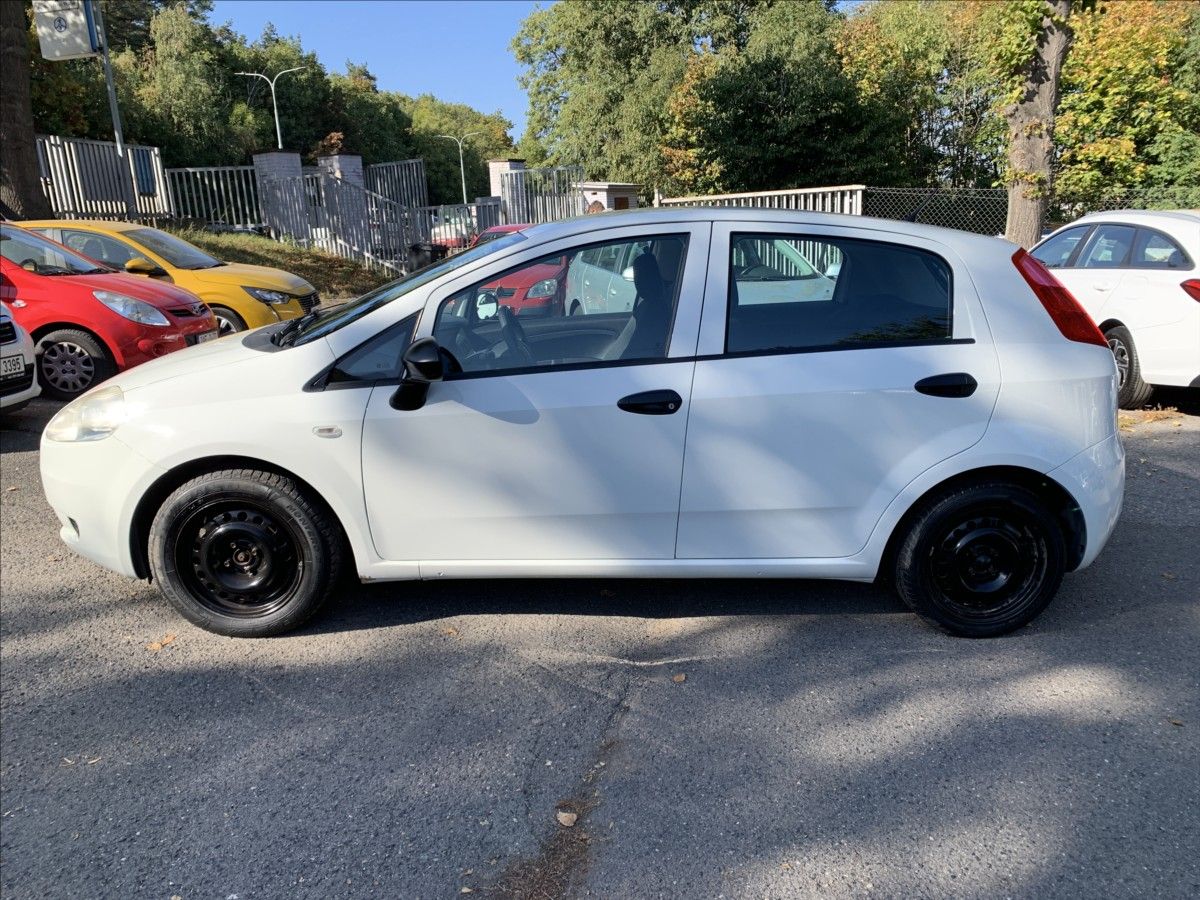 Fiat Punto, 1,2 i - fotka 5