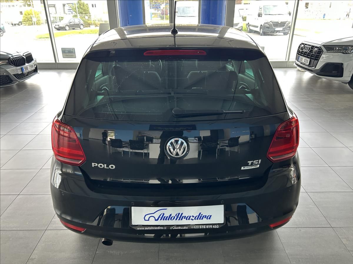 Volkswagen Polo, 1,2   2.MAJITEL, SERVISNÍ KNÍŽ - fotka 4