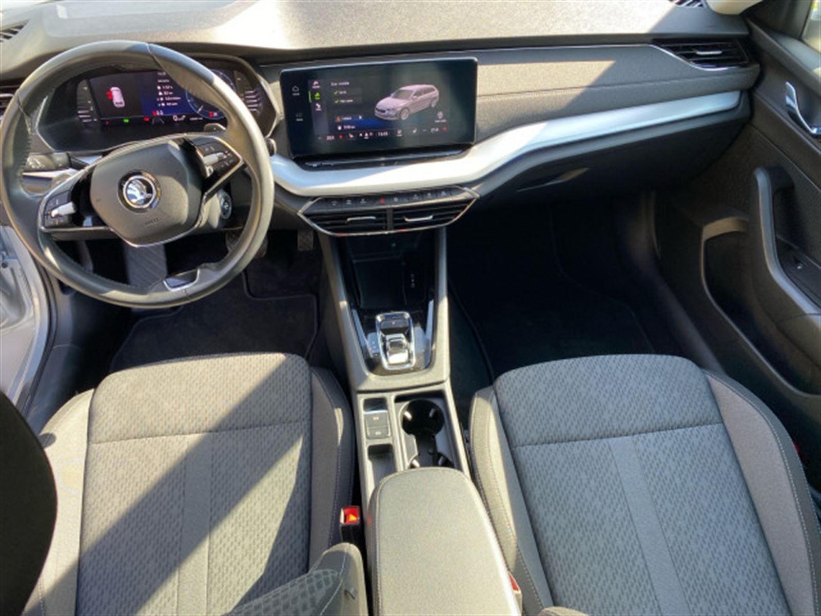 Škoda Octavia, Combi 2.0 TDI DSG Style + - fotka 5