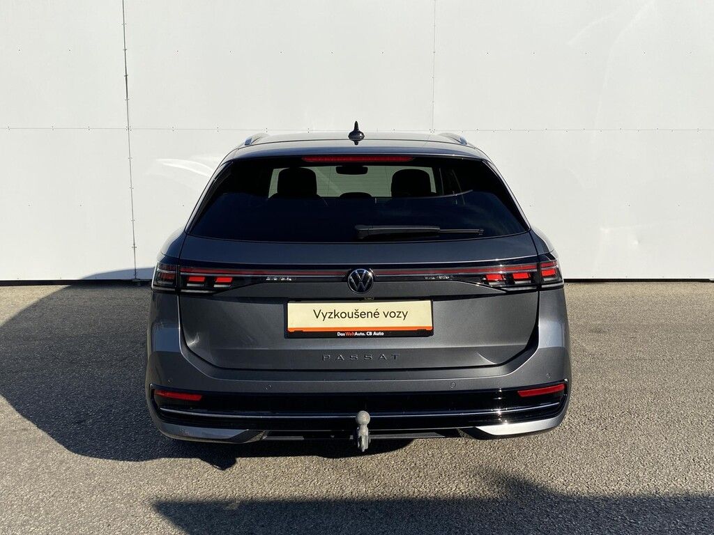 Volkswagen Passat, 2,0 TDI 110 kW Elegance - fotka 6
