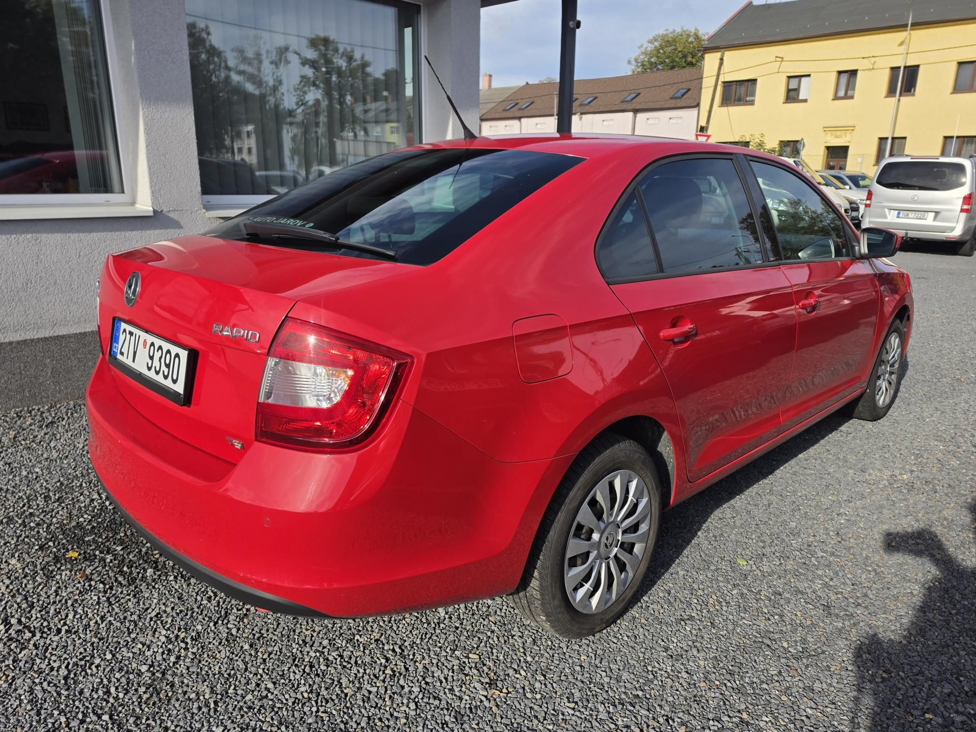 Škoda Rapid, 1.2 TSI 6ti rychlostní - fotka 4