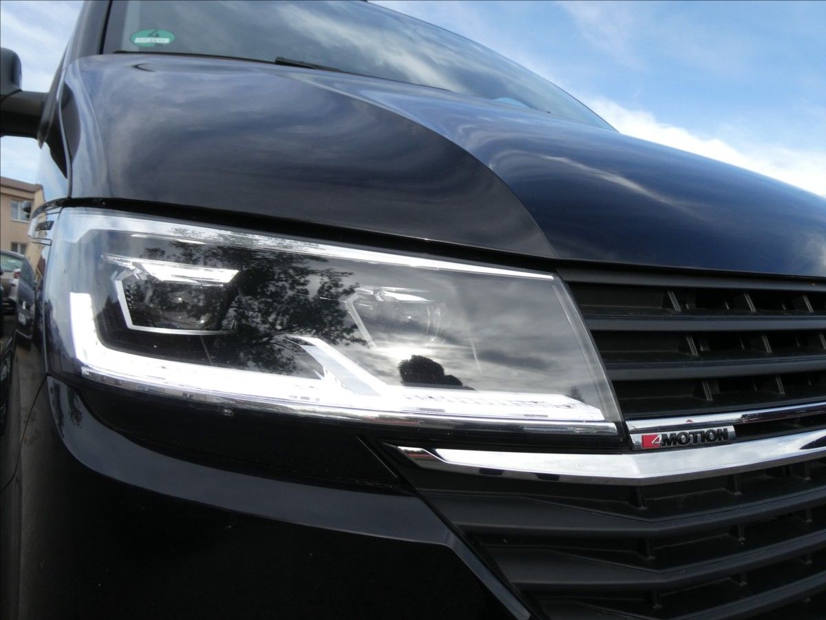 Volkswagen Multivan, 2,0 TDi110kW 1.majitel,DSG,4x4 - fotka 5