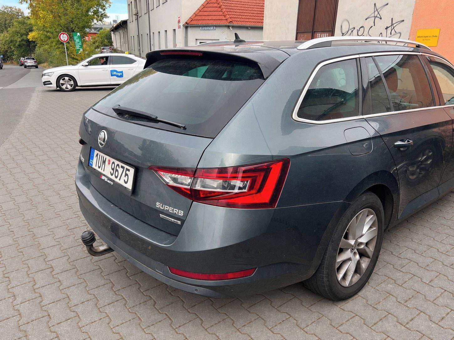 Škoda Superb, nutná oprava motoru - fotka 3