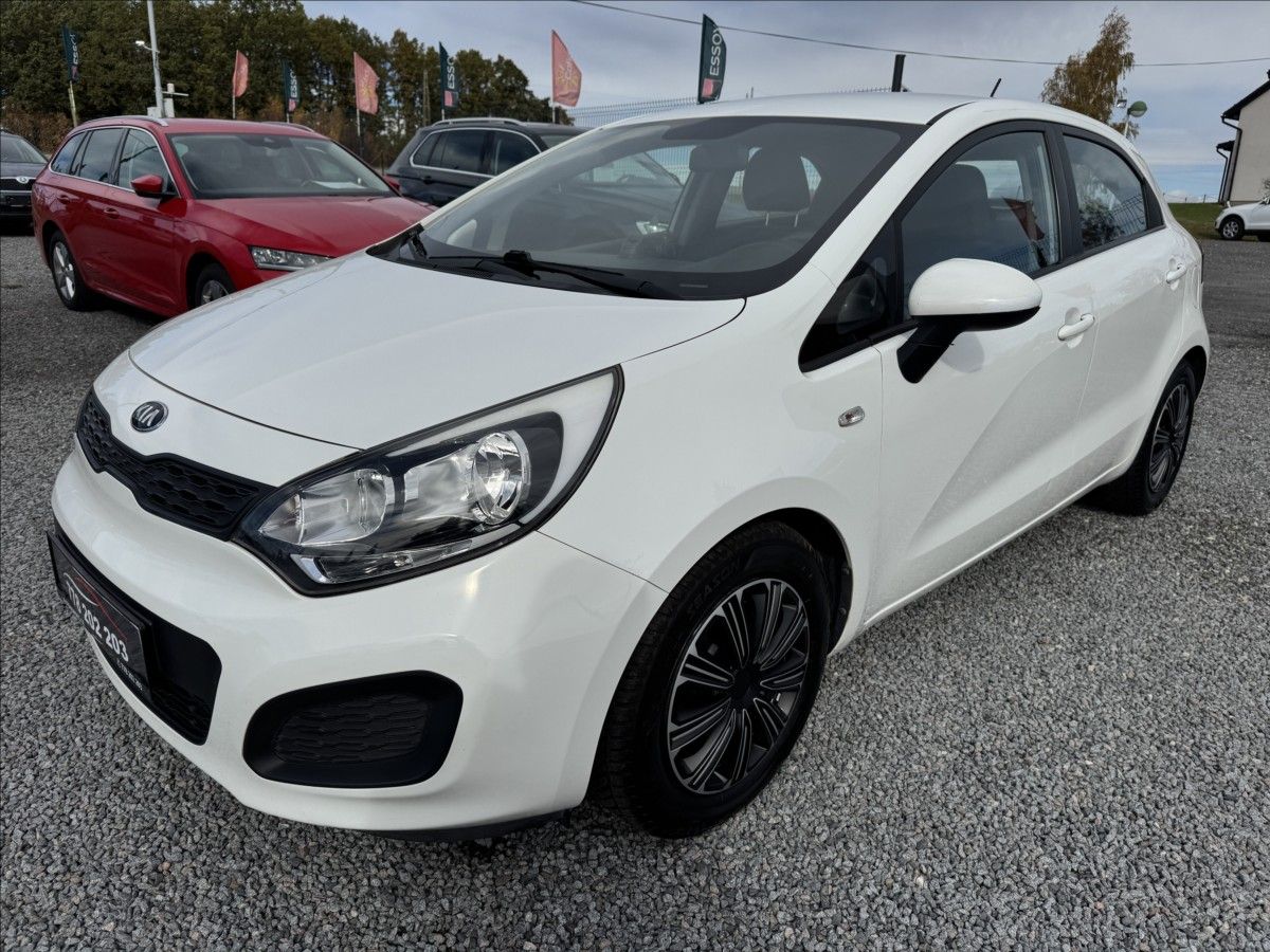 Kia Rio, 1,3   i 62KW 1.MAJITEL - fotka 3