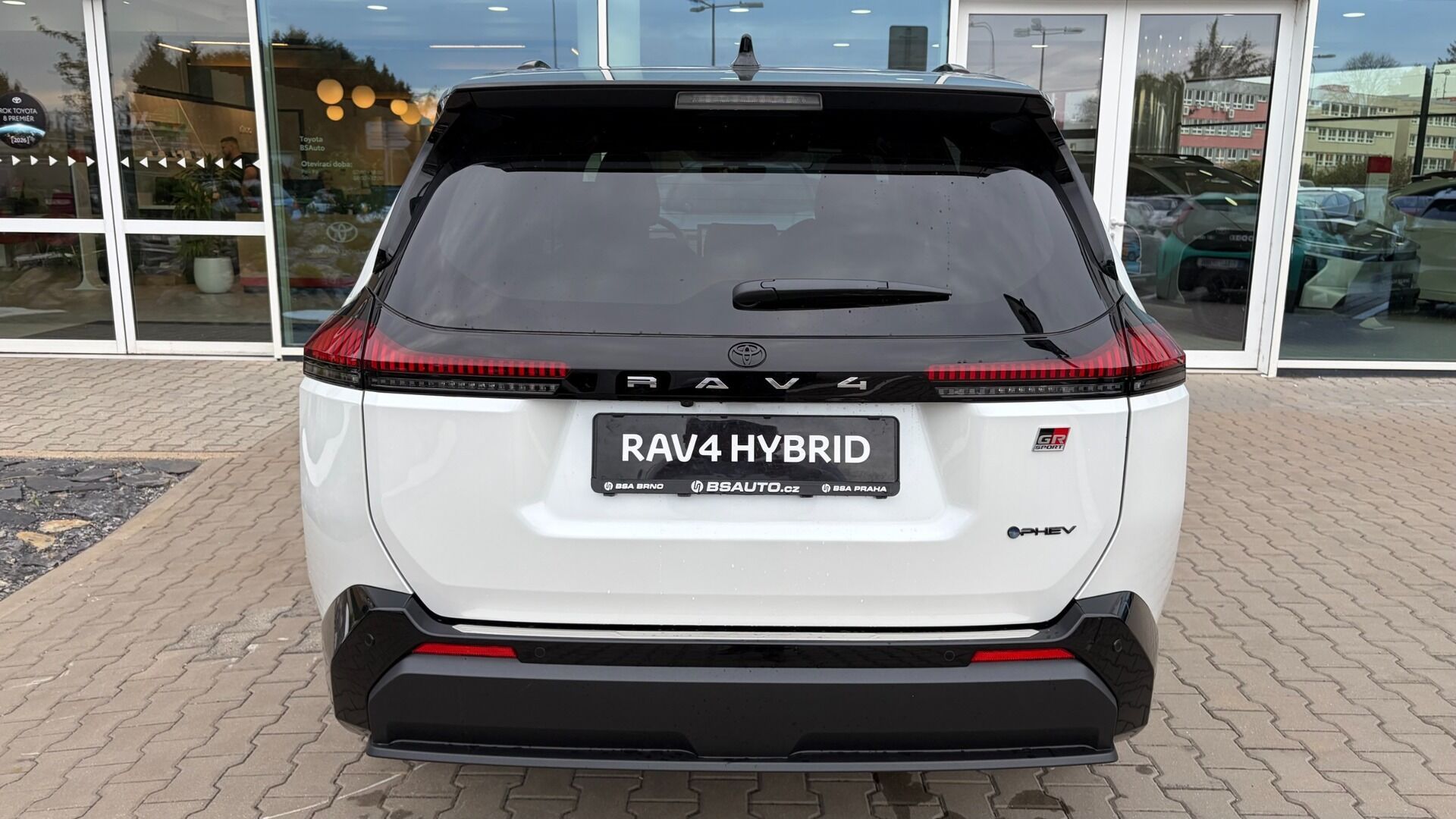 Toyota Rav4, 4x4 PHEV GR Sport - fotka 4