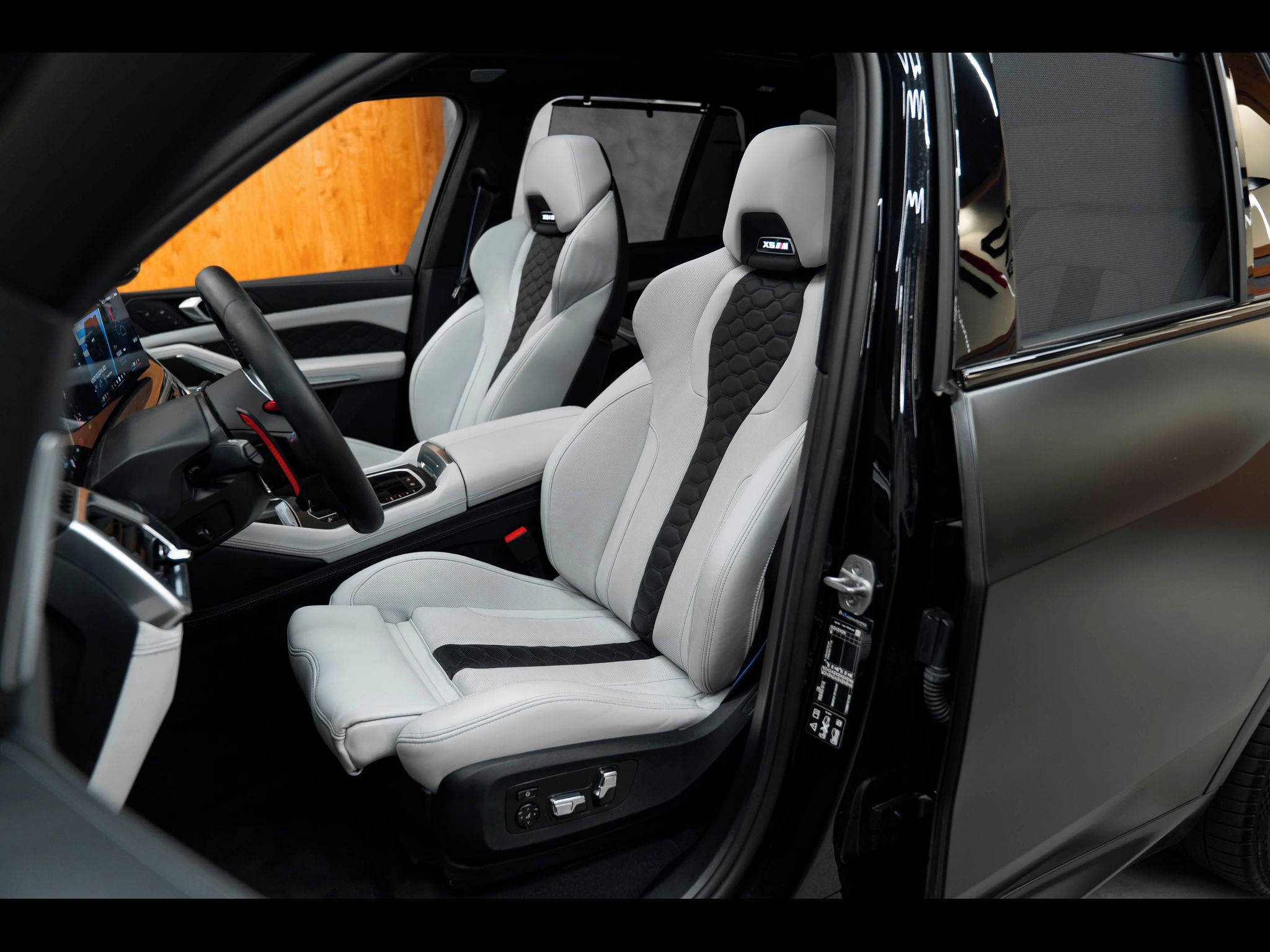 BMW X5 - fotka 6