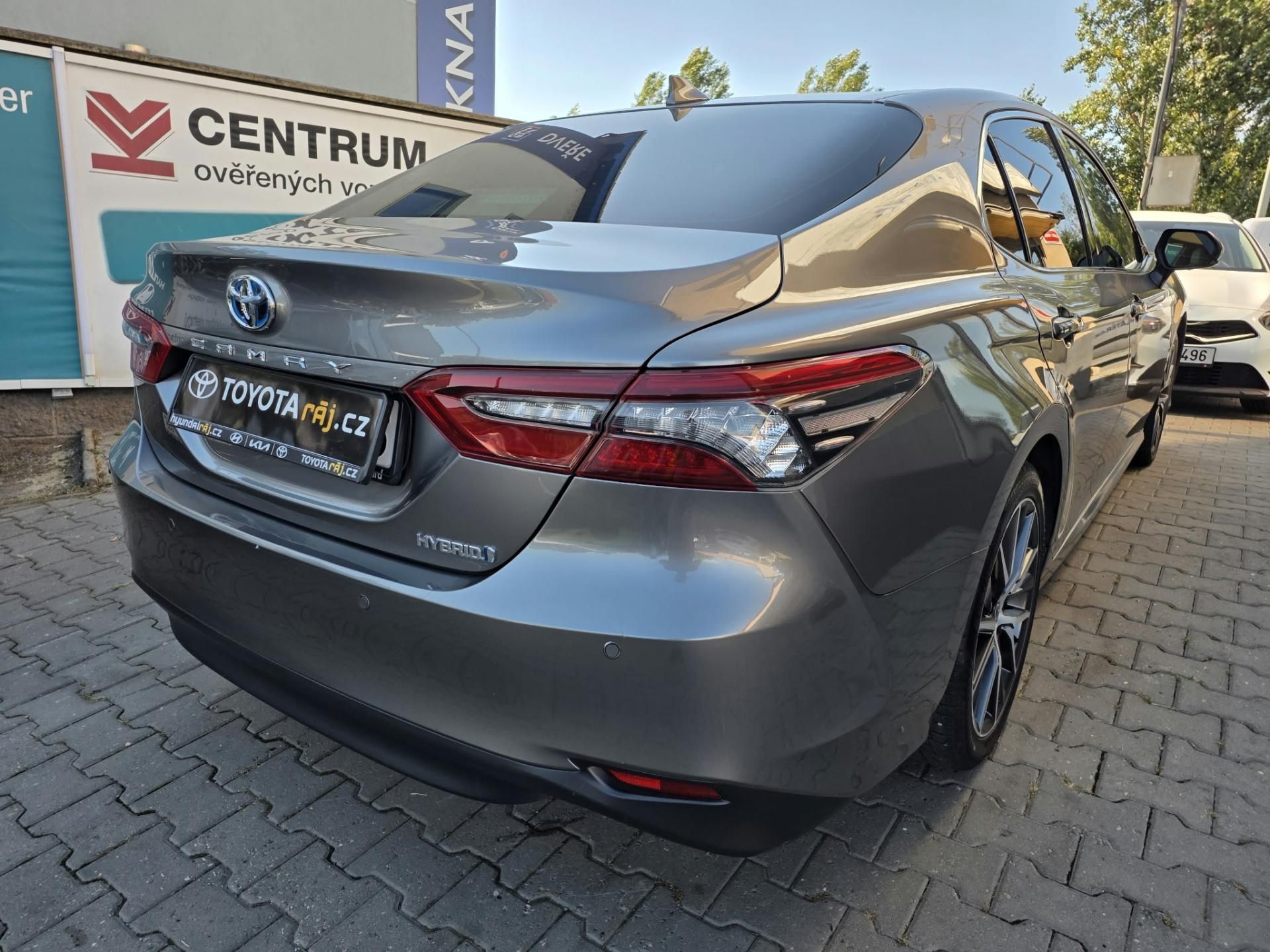 Toyota Camry, 2.5-VIP-EXECUTIVE-HYBRID - fotka 6