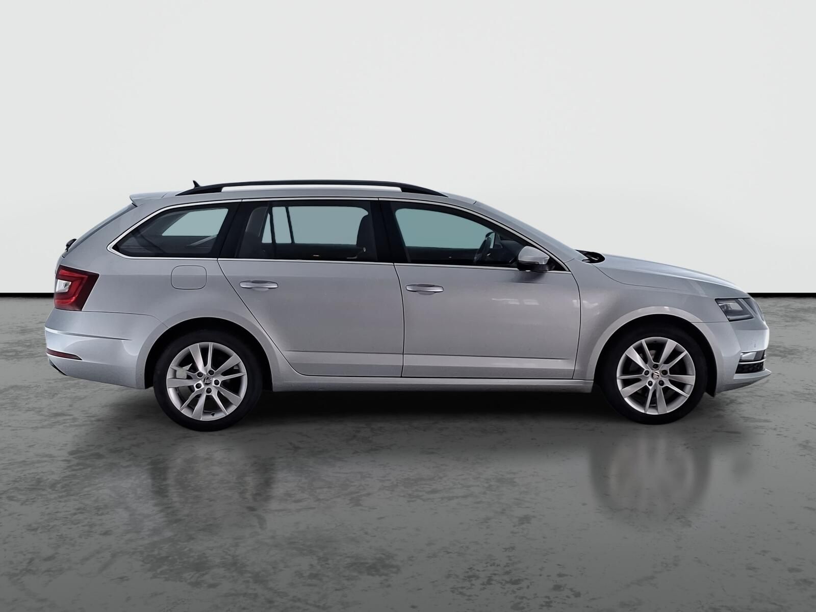 Škoda Octavia, 2.0 TDI, Style, ČR,1.maj, Navi - fotka 6