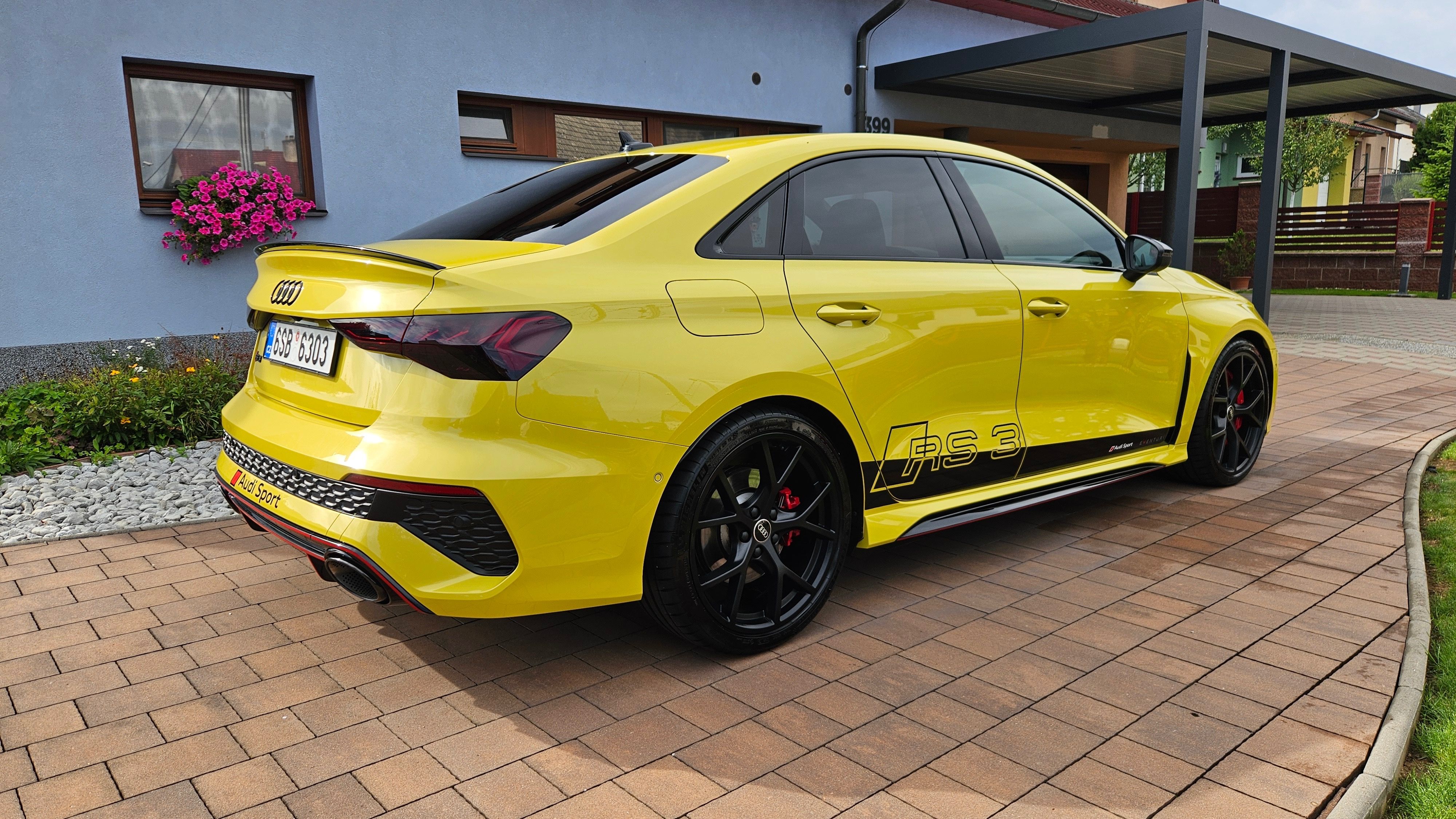 Audi RS3, Top stav, Záruka,DYNAMIC+, PPF - fotka 4