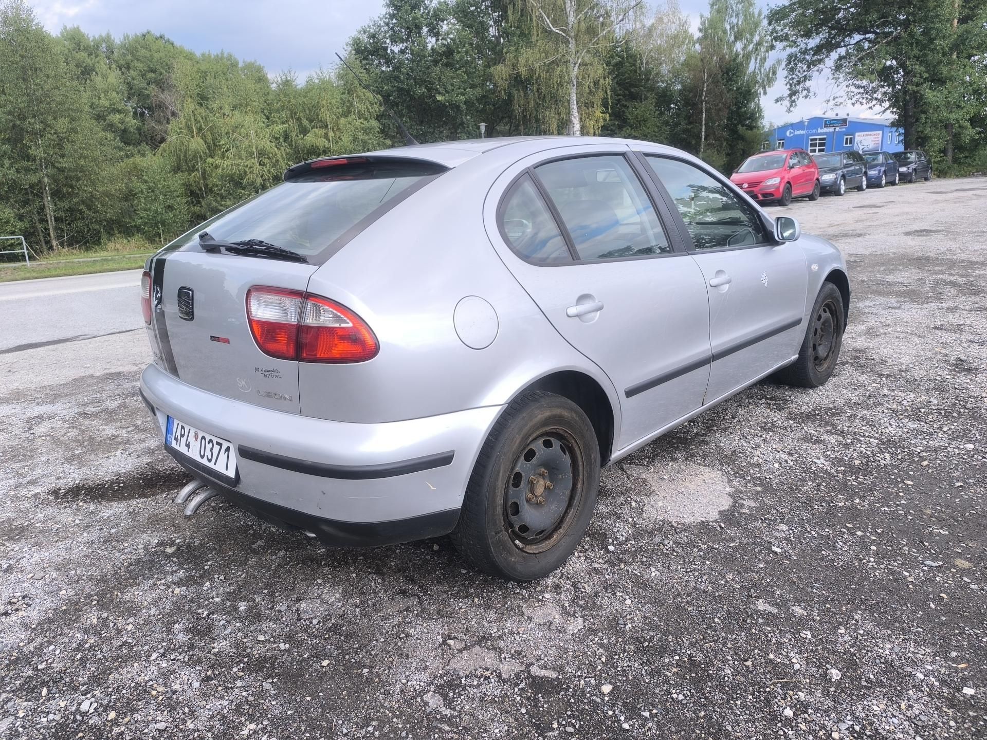 Seat Leon, BEZ KOROZE,KLIMA,240KM,NOVÁ TK - fotka 3