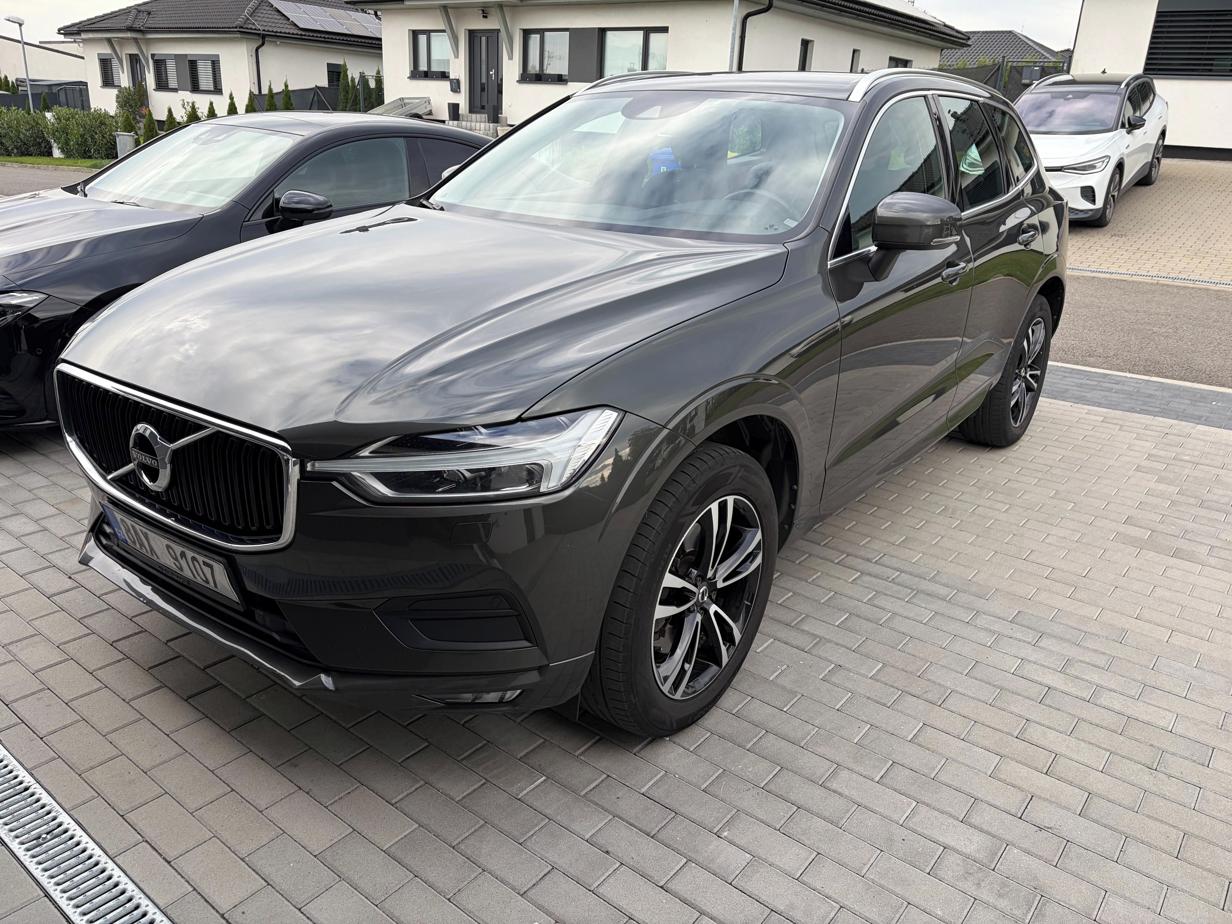 Volvo XC60, 2.0 diesel - fotka 4