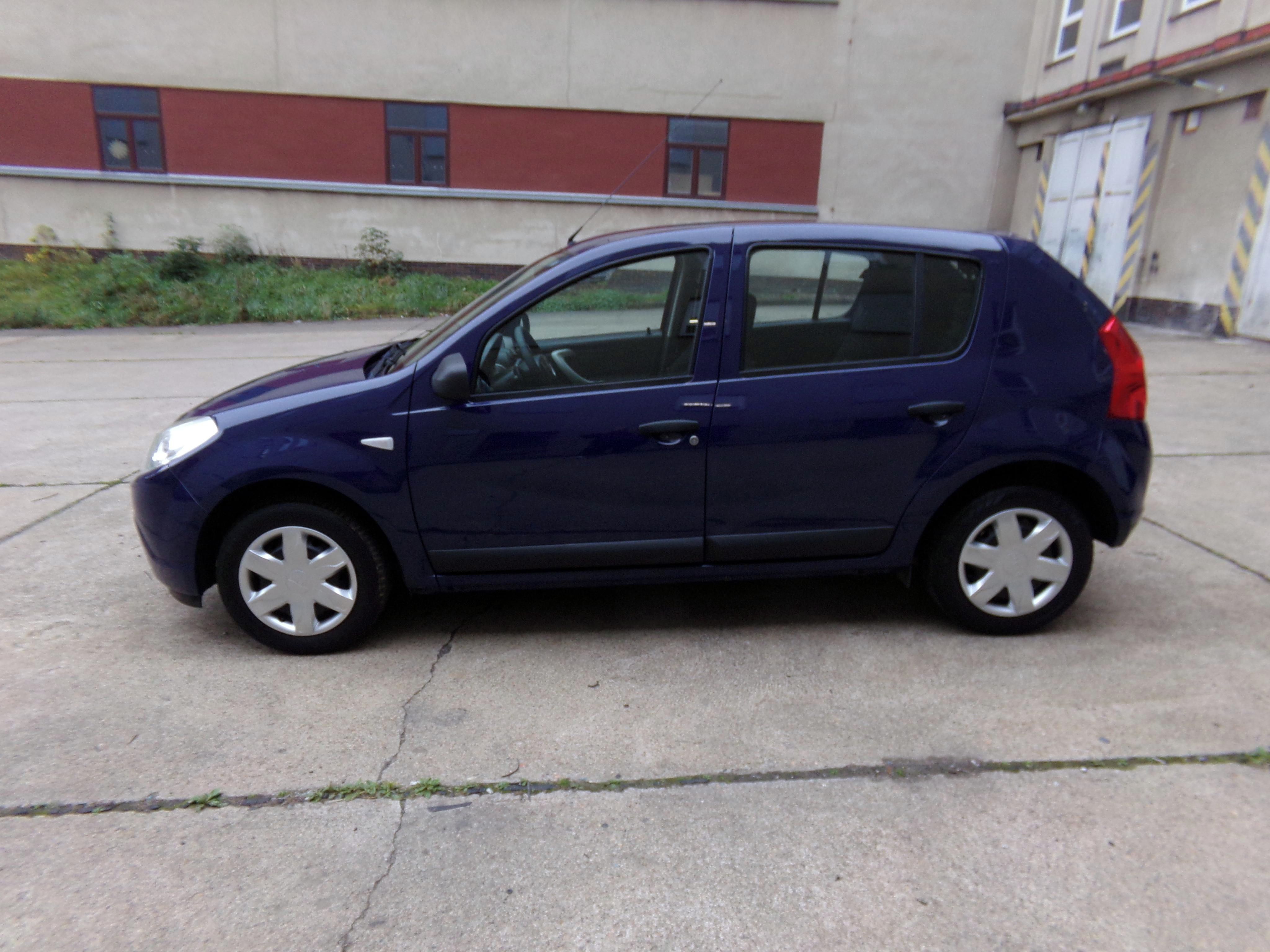 Dacia Sandero, 1.2 16V  AMBIENCE - fotka 2