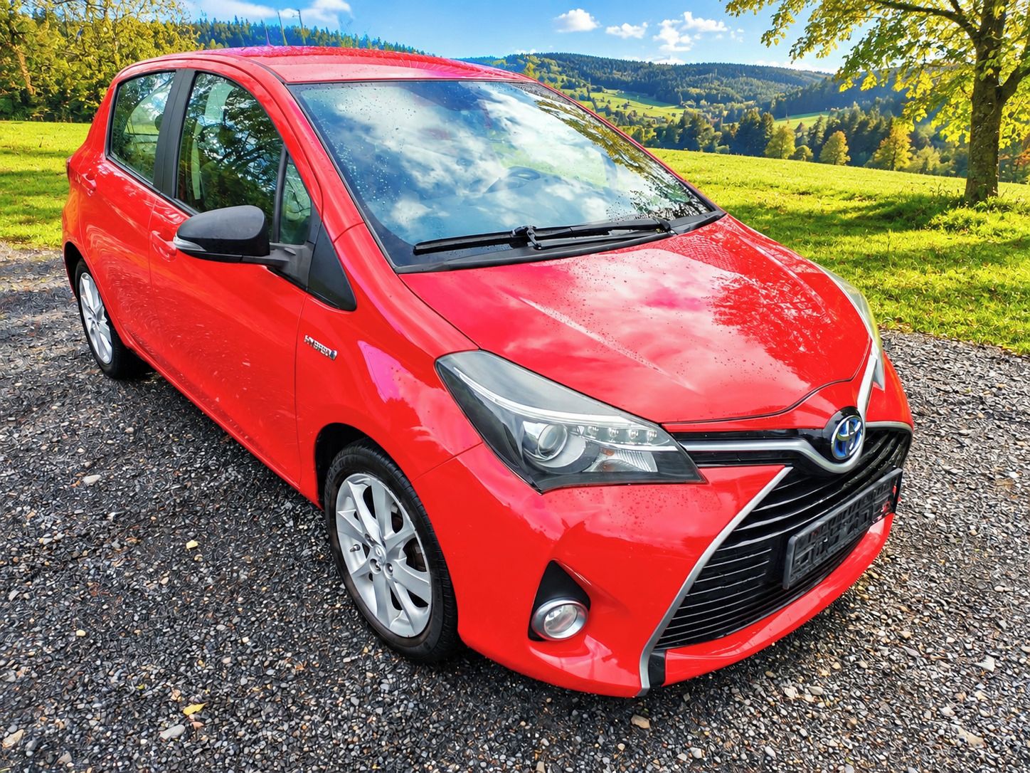 Toyota Yaris, 1.5 Hybrid, Automat 1. MAJ.ČR - fotka 5