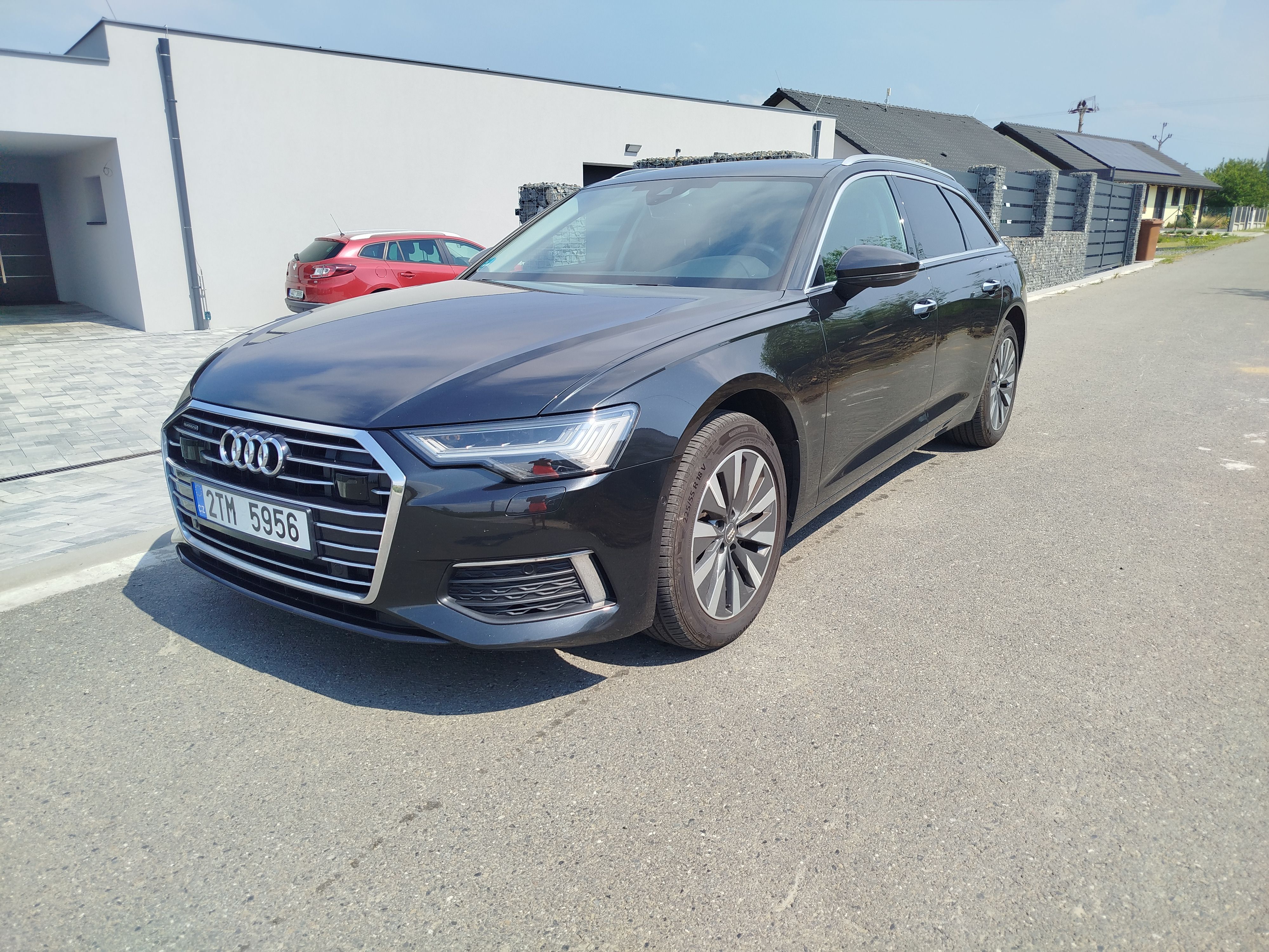 Audi A6, 4.0TDI 150kw 4x4, po servise