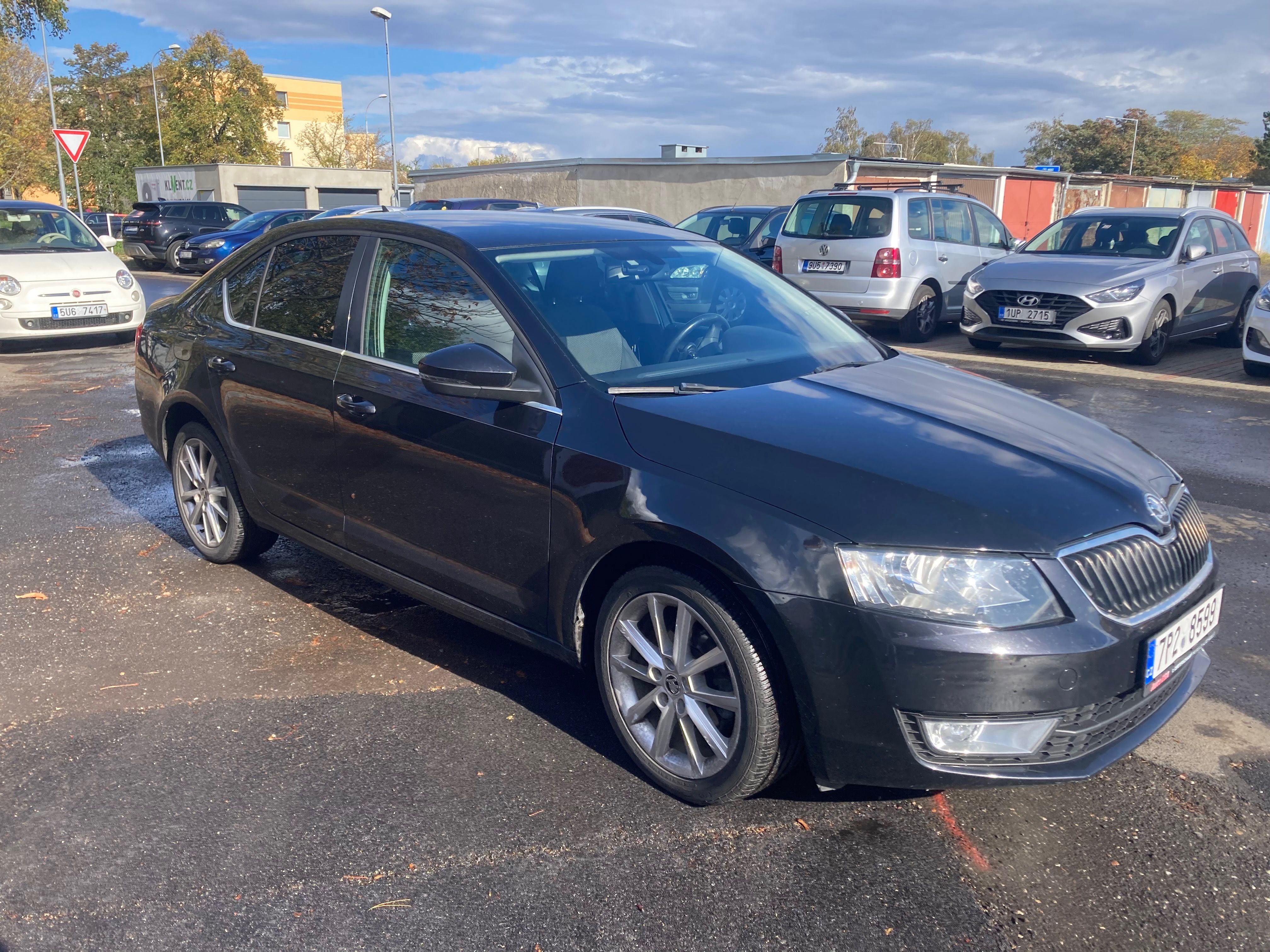Škoda Octavia, 1,6 tdi 77 kw - fotka 3