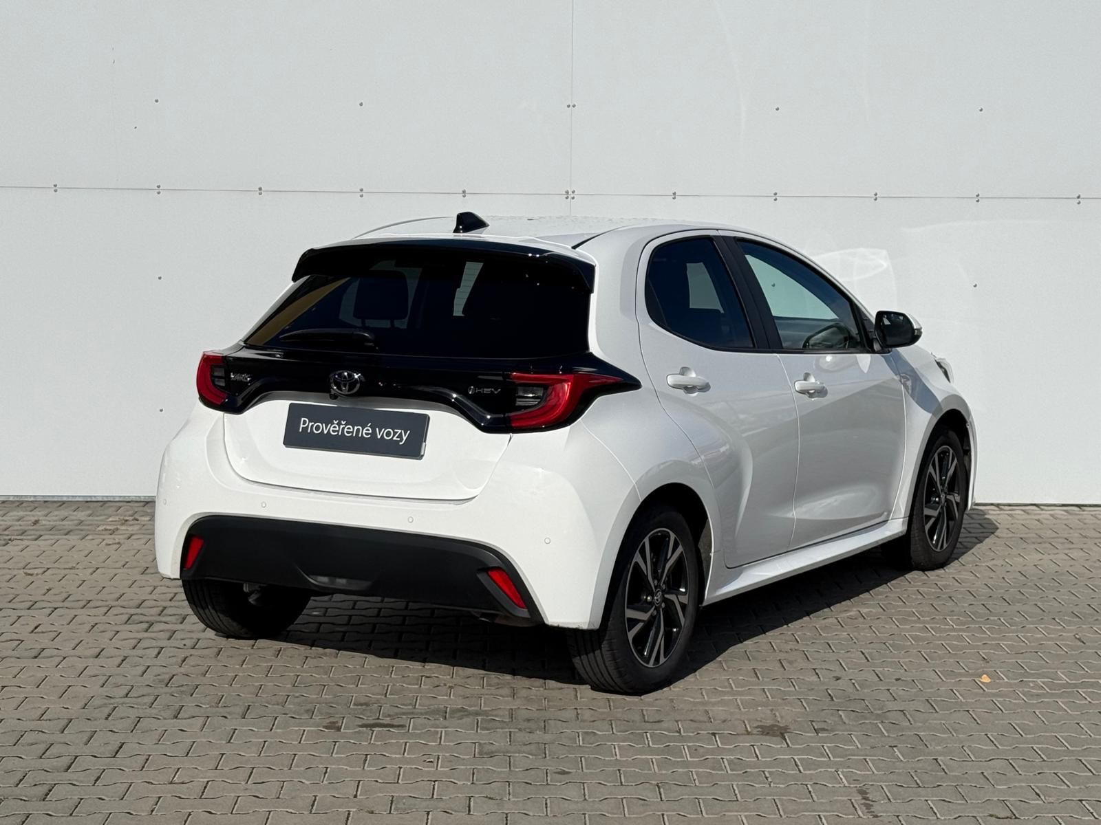 Toyota Yaris, 1.5 HSD e-CVT Style - fotka 2