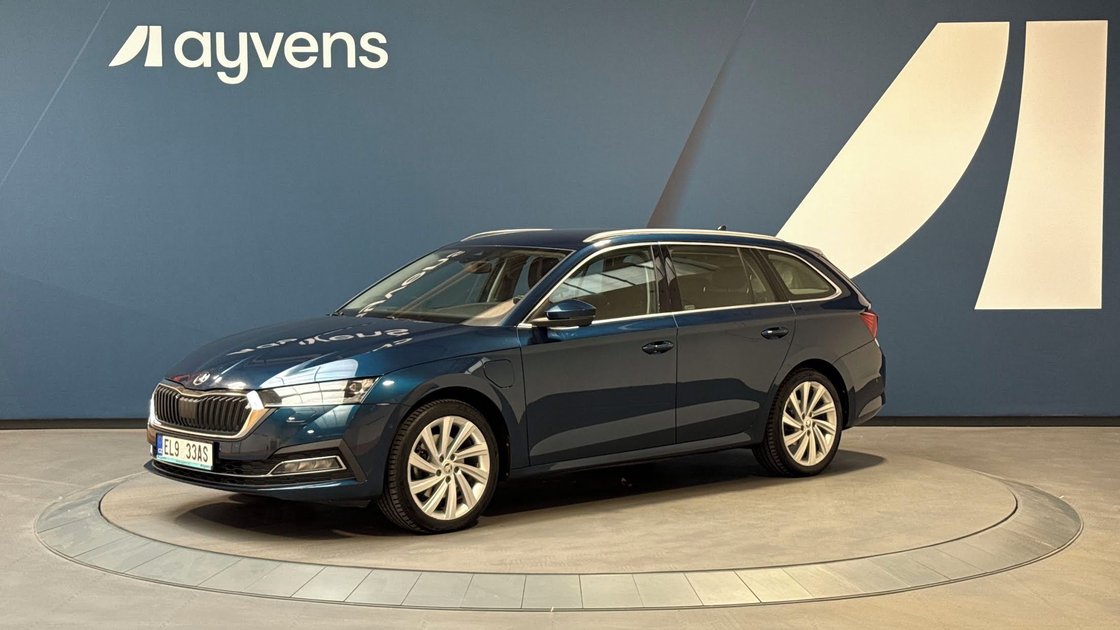 Škoda Octavia, 1.4 TSI iV 150 kW DSG Style Co - fotka 4