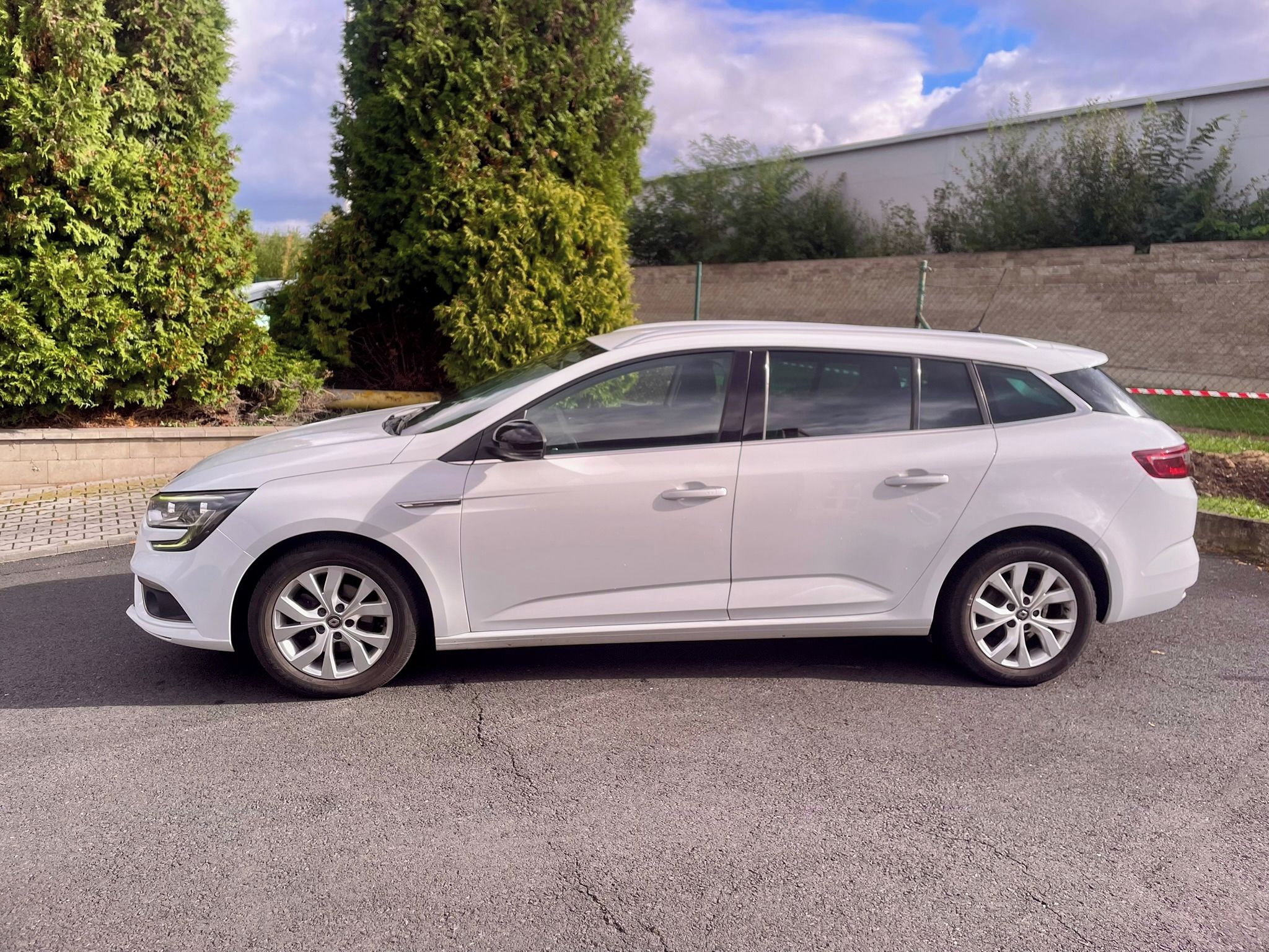 Renault Mégane, 1.3 TCe 85kw ODPOČET DPH - fotka 2