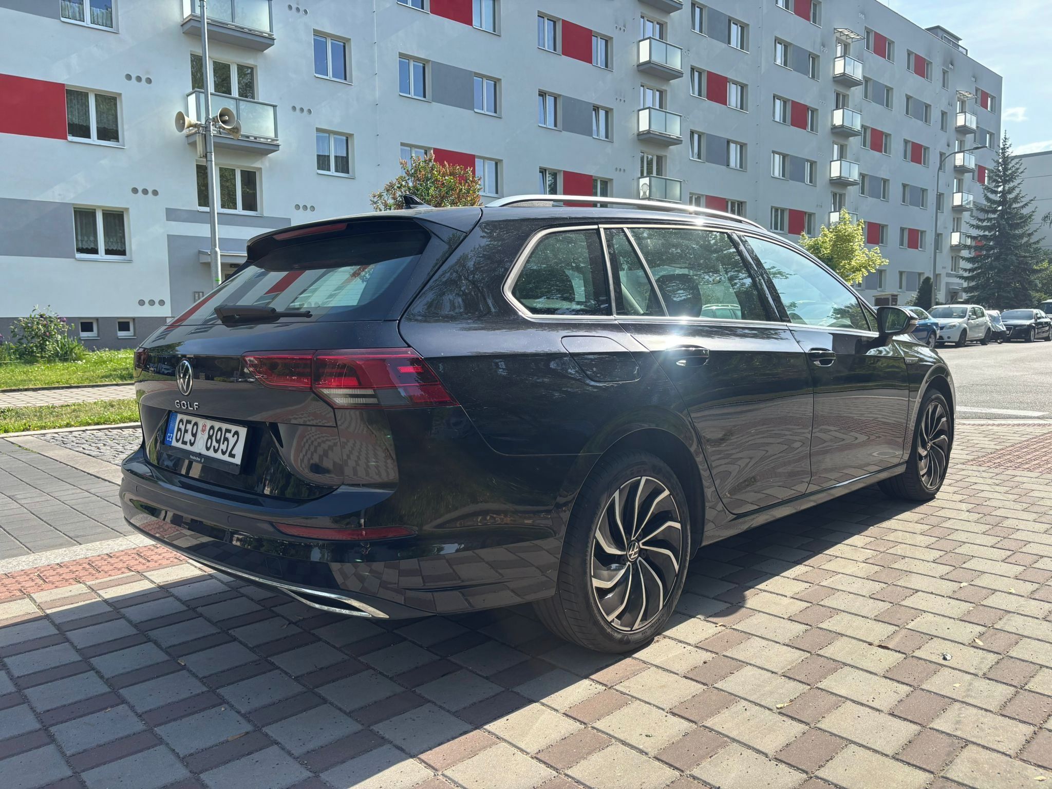 Volkswagen Golf, VW Golf8, Variant,1,5TSI, 96kW - fotka 6