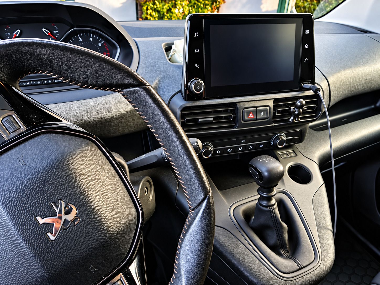 Peugeot Rifter, 1.2 PureTech 81kW Active - fotka 3