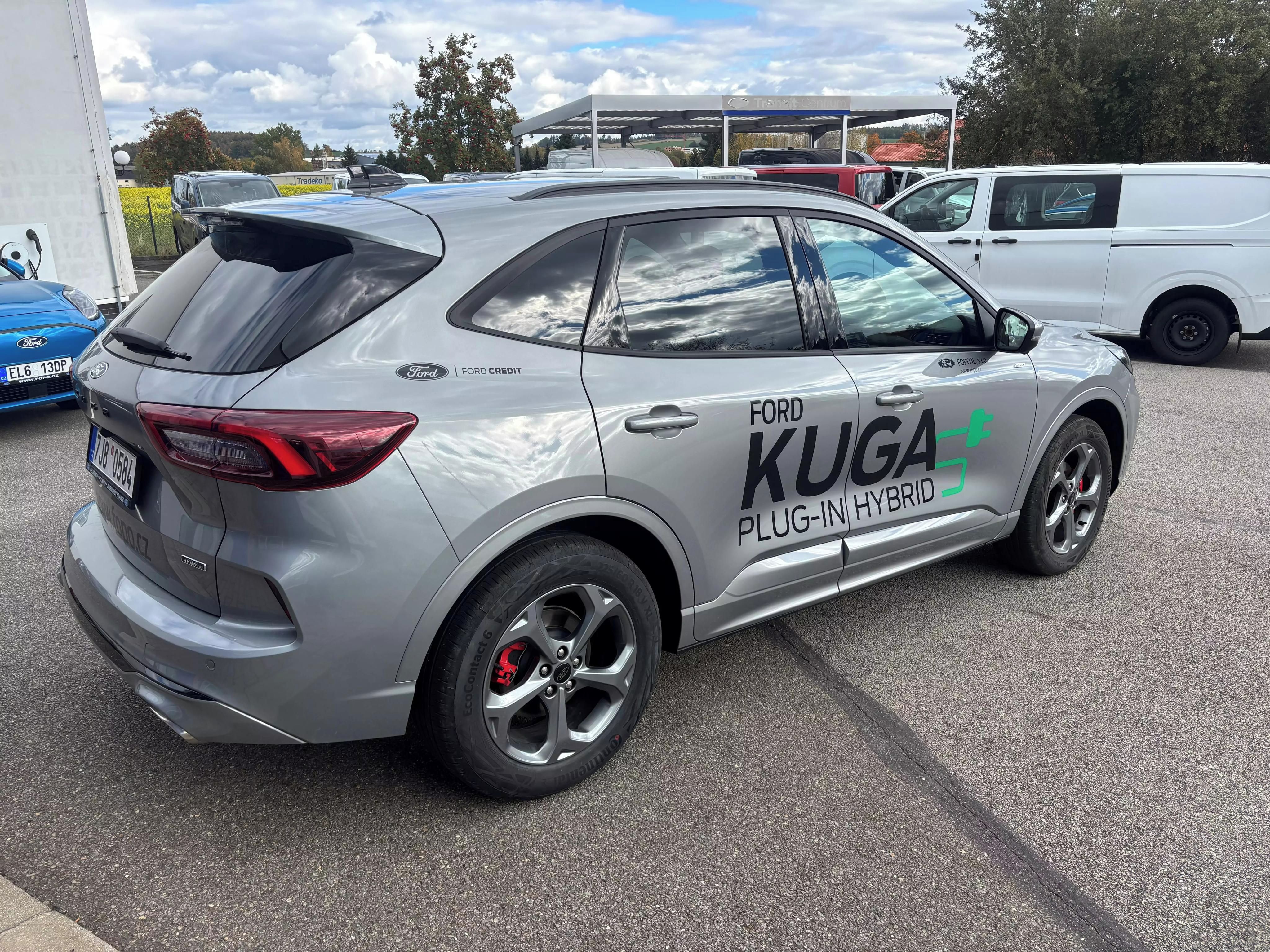 Ford Kuga, ST-Line X 2.5 Duratec PHEV - fotka 3