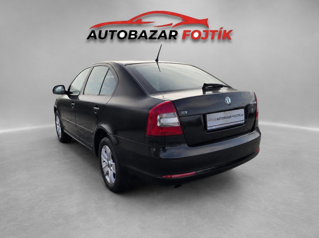 Škoda Octavia, 1.6 TDi 77Kw Elegance - fotka 5