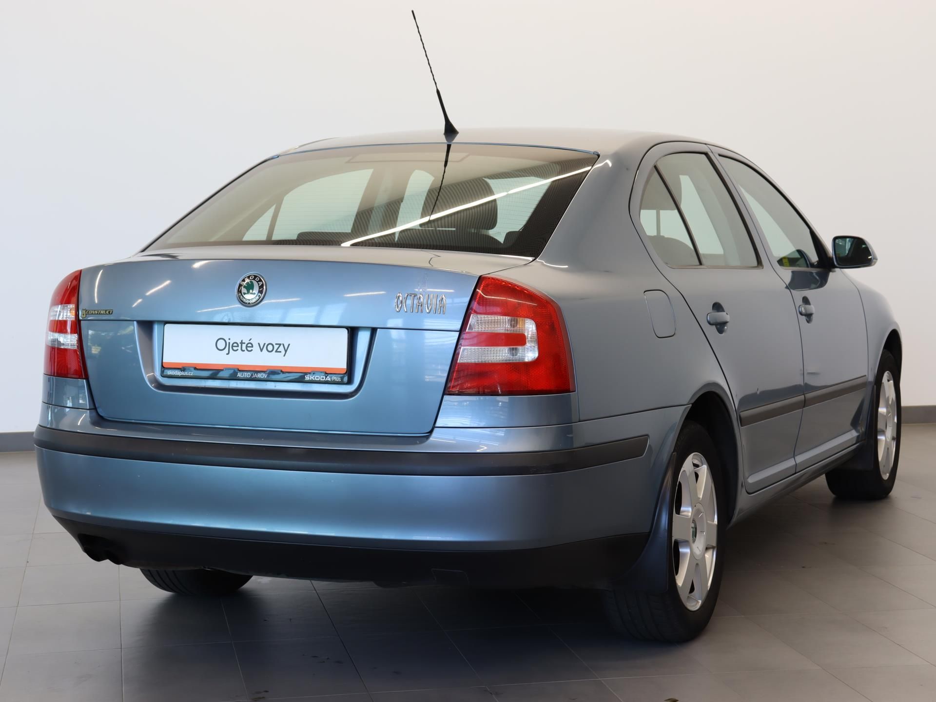 Škoda Octavia, AMBIENTE 1,8 TSI 118 kW - fotka 2
