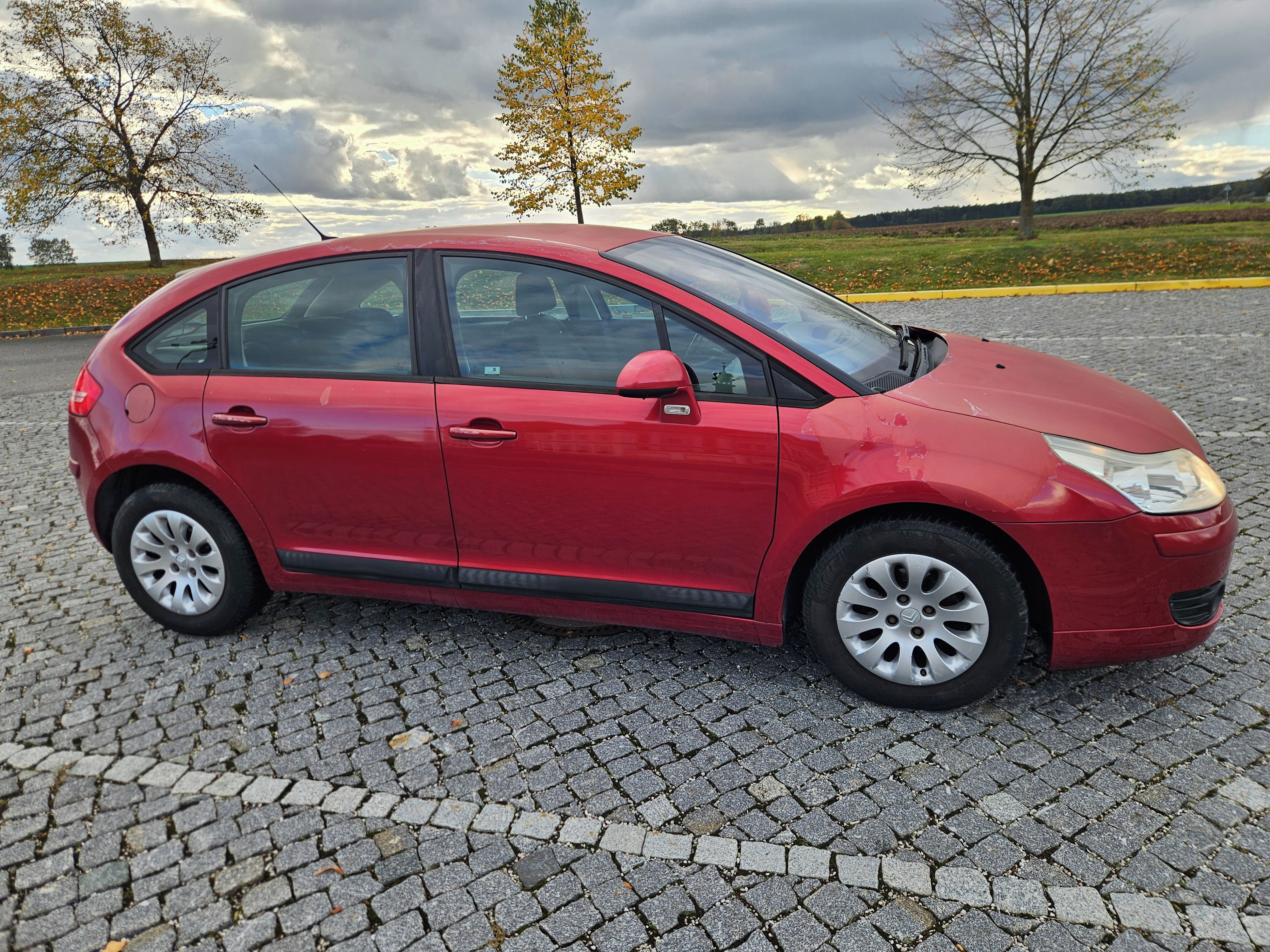 Citroën C4, 1.4 65kw, MOŽNÉ SPLÁTKY - fotka 5