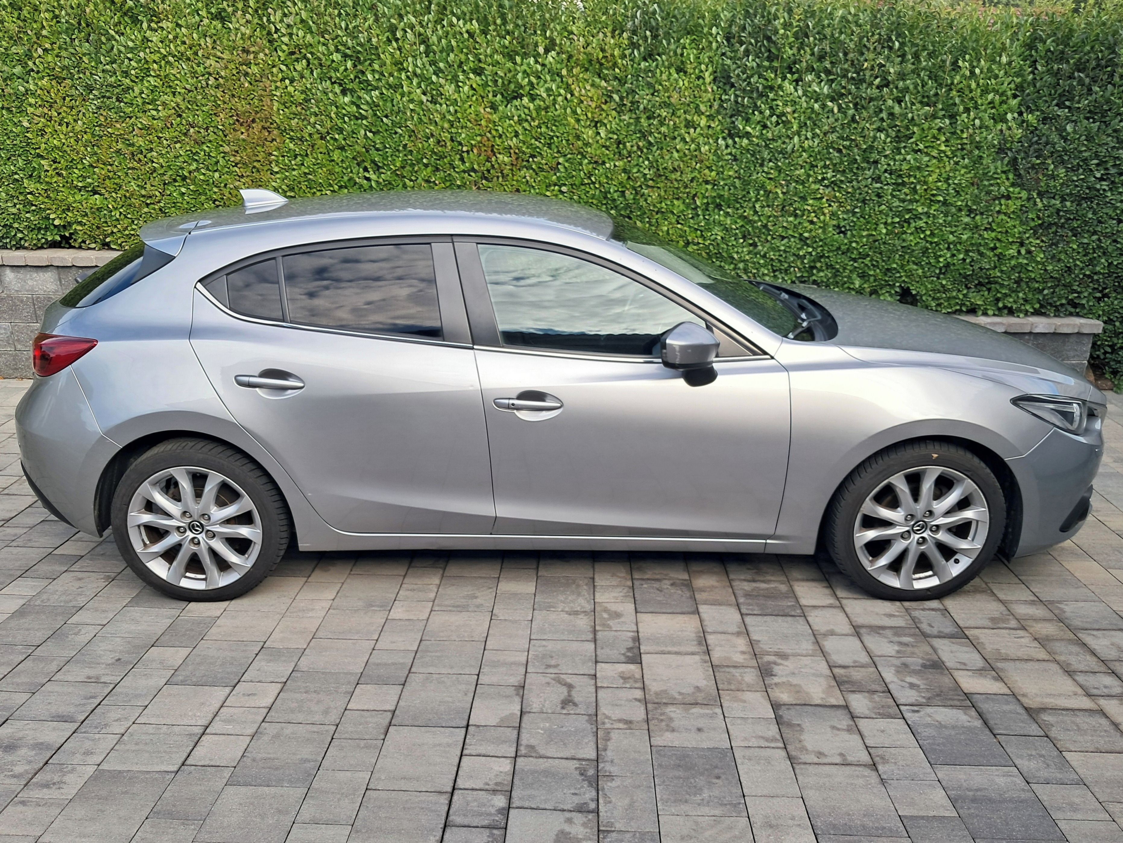 Mazda 3, 2.0 88kW SkyActiv Nová STK - fotka 3