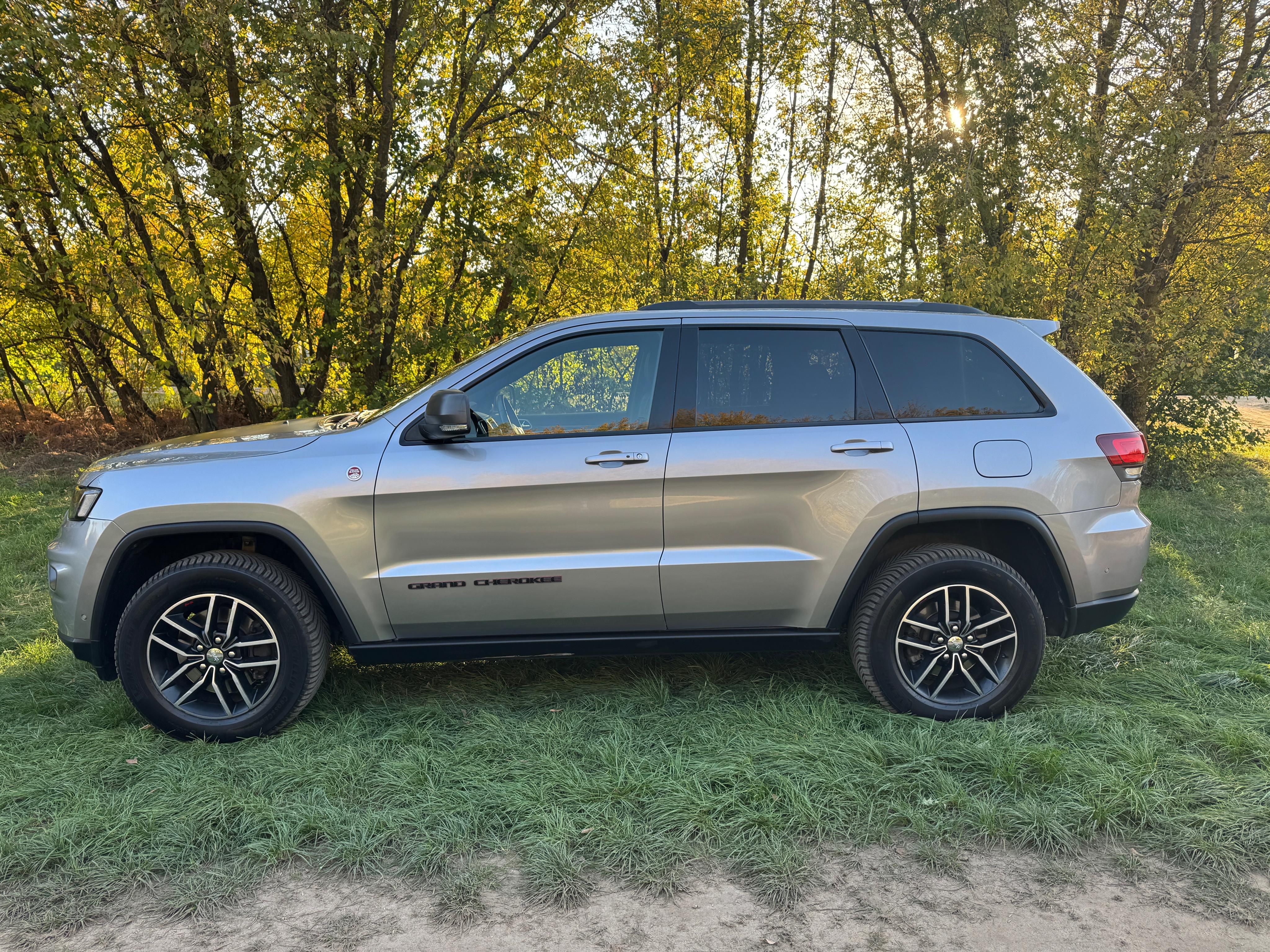 Jeep Grand Cherokee, Trailhawk, 3.0 CRD , 184 kW - fotka 5